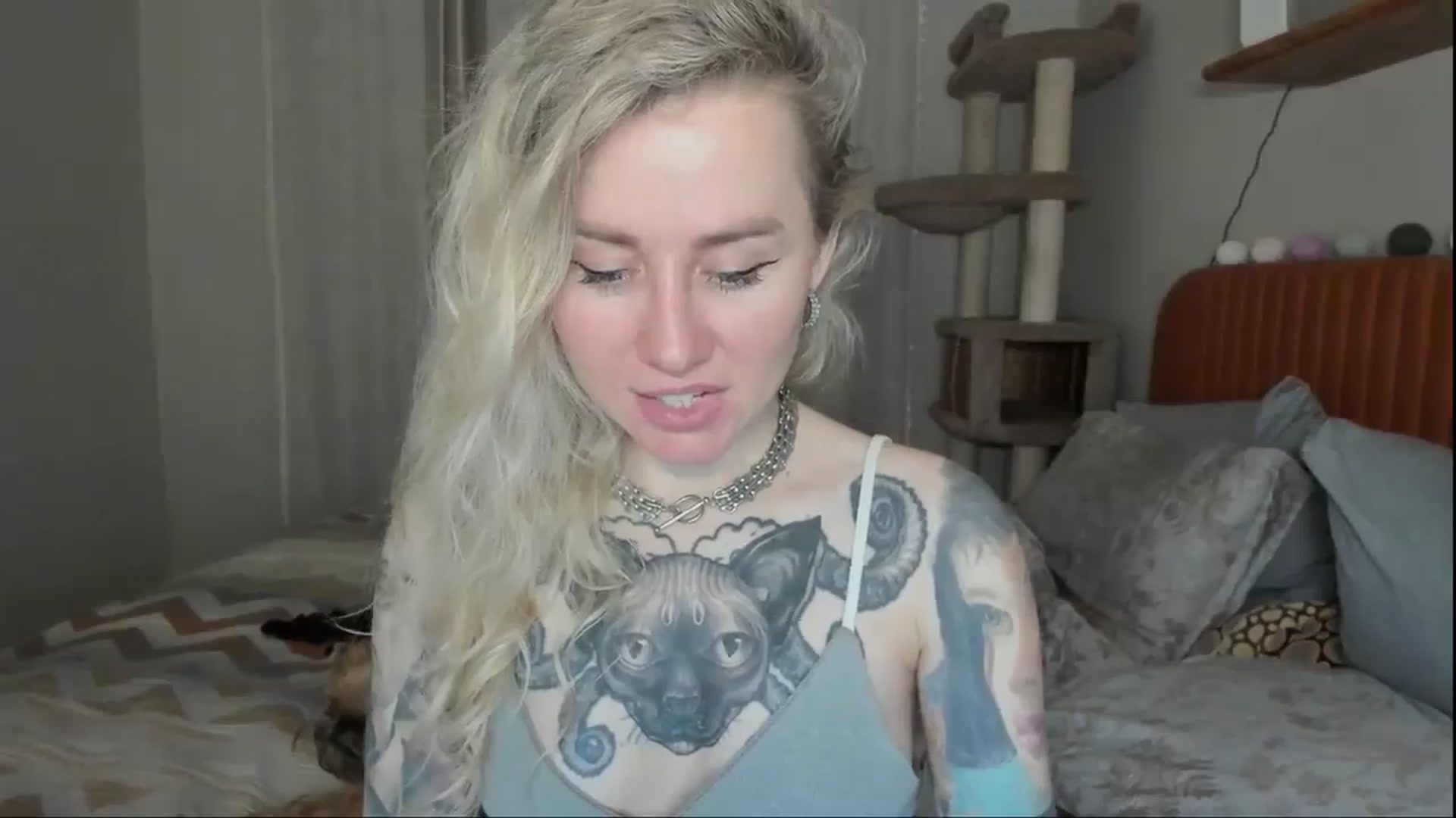 Gallery image thumbnail from Alexa_Smithhh's myfreecams stream on, 11/21/2025, 19:01 image 13 of 20