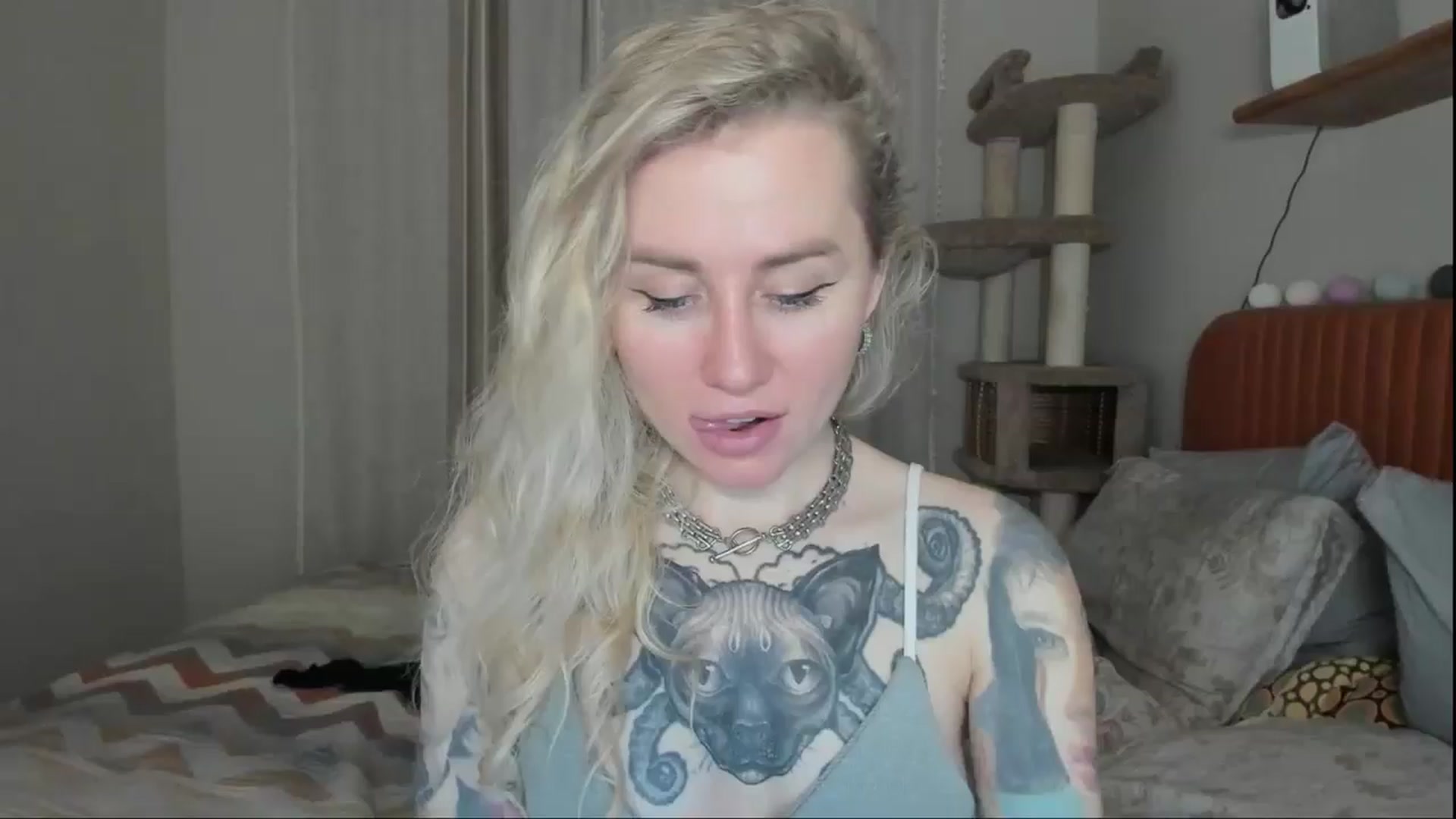 Gallery image thumbnail from Alexa_Smithhh's myfreecams stream on, 11/21/2025, 19:01 image 7 of 20