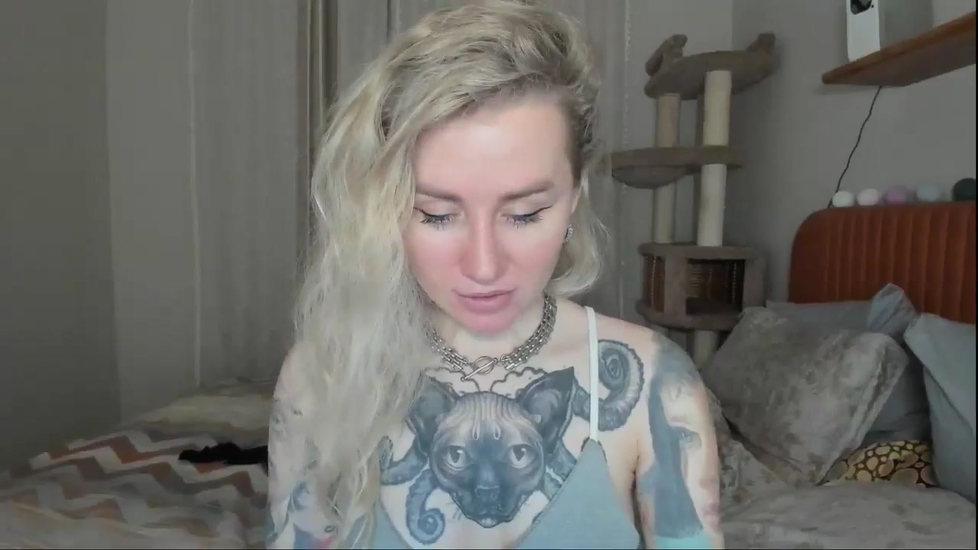 Gallery image thumbnail from Alexa_Smithhh's myfreecams stream on, 11/21/2025, 19:01 image 9 of 20