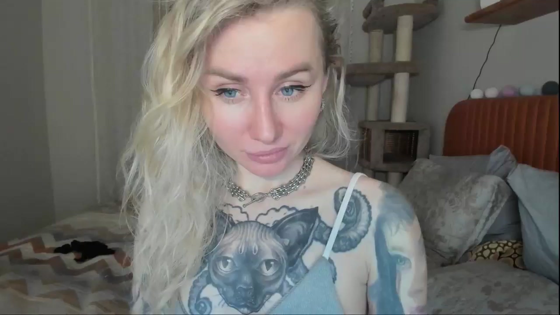 Gallery image thumbnail from Alexa_Smithhh's myfreecams stream on, 11/21/2025, 20:23 image 3 of 20