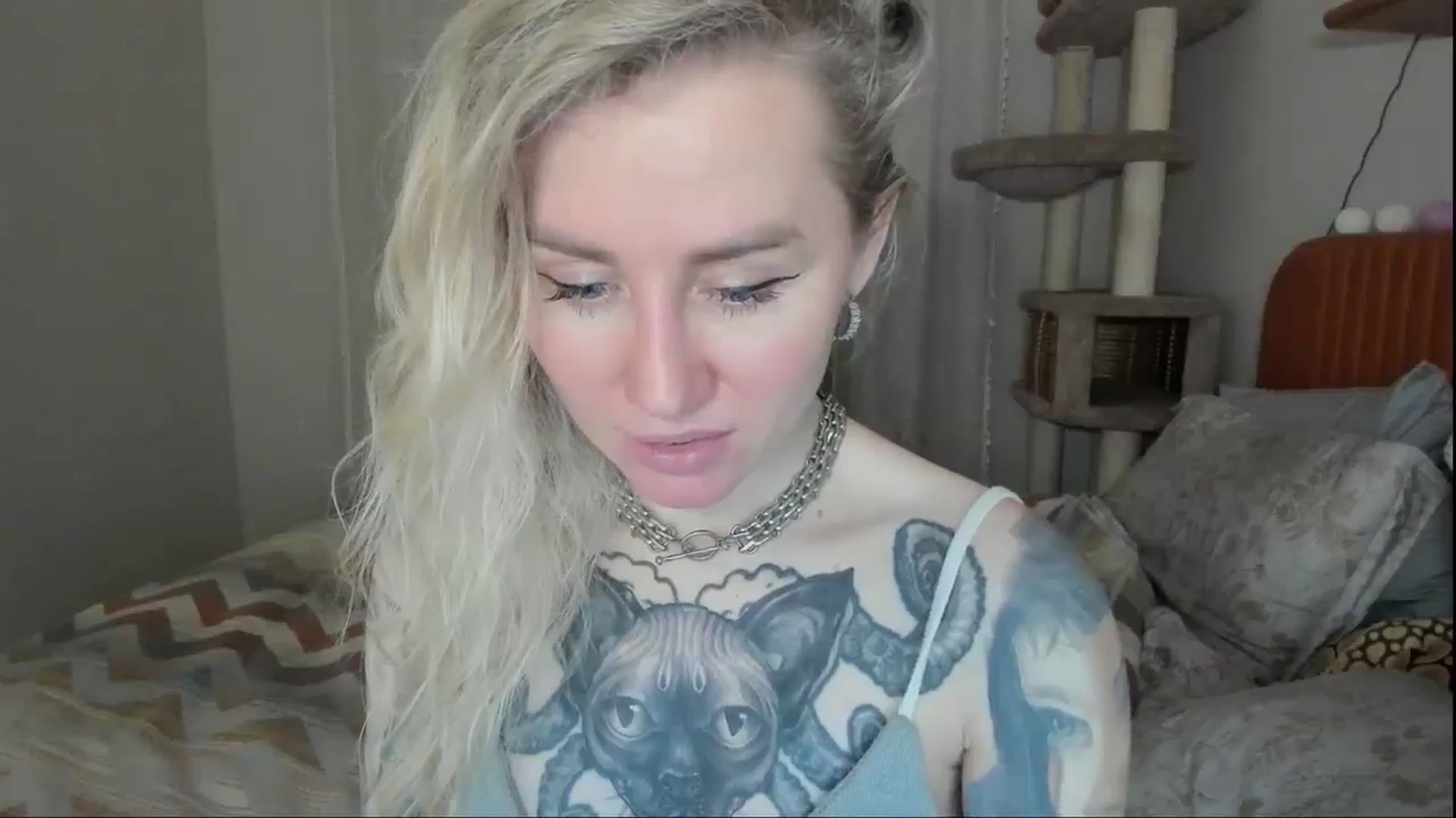 Gallery image thumbnail from Alexa_Smithhh's myfreecams stream on, 11/21/2025, 20:23 image 13 of 20