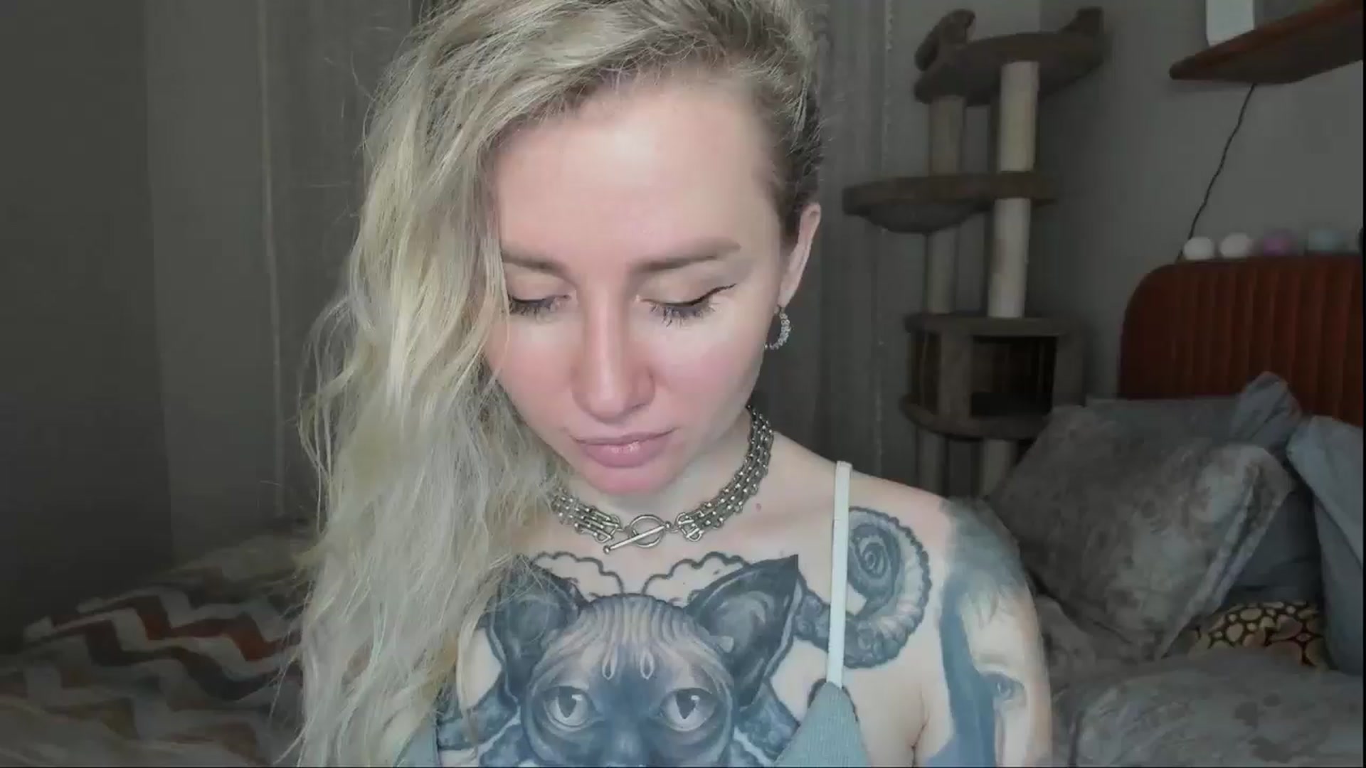 Gallery image thumbnail from Alexa_Smithhh's myfreecams stream on, 11/21/2025, 20:23 image 15 of 20