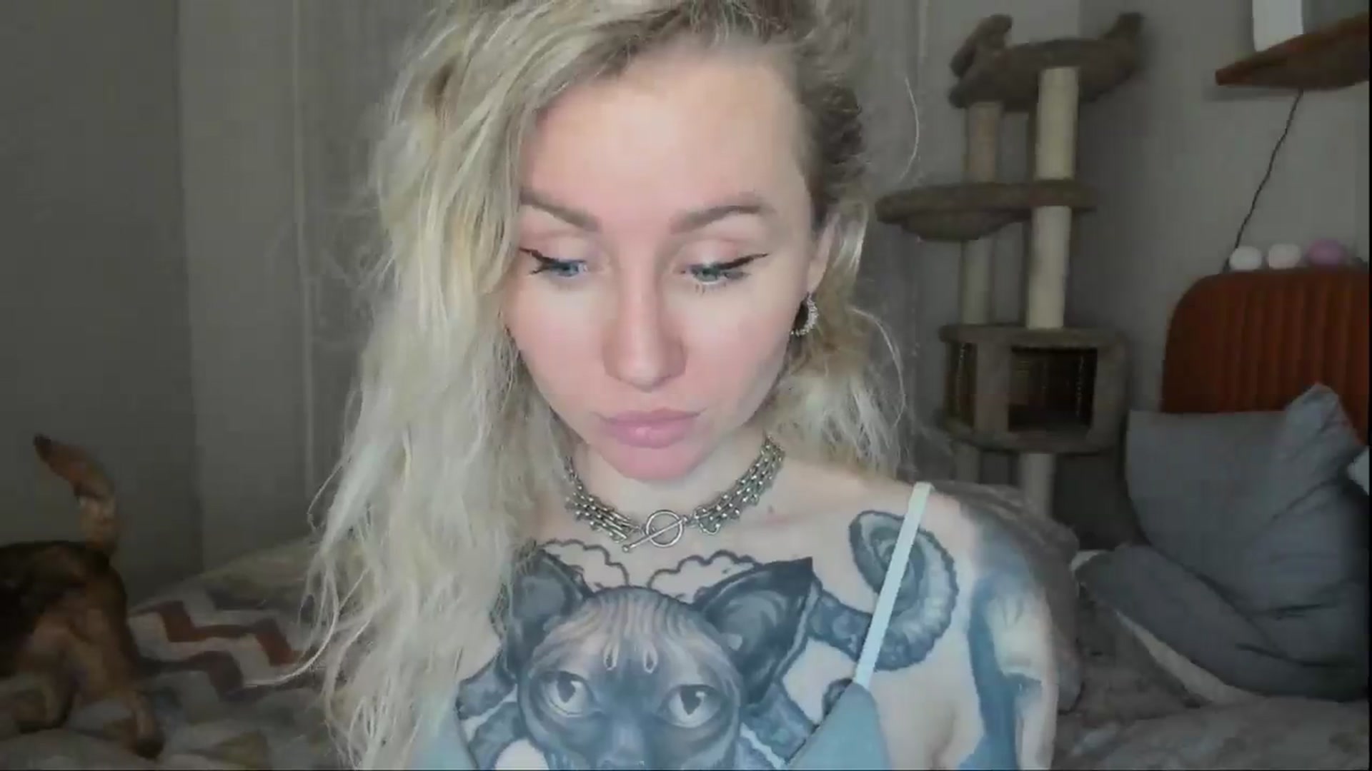 Gallery image thumbnail from Alexa_Smithhh's myfreecams stream on, 11/21/2025, 20:37 image 15 of 20