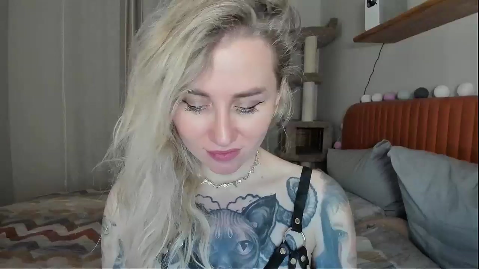Gallery image thumbnail from Alexa_Smithhh's myfreecams stream on, 11/24/2025, 21:16 image 3 of 20