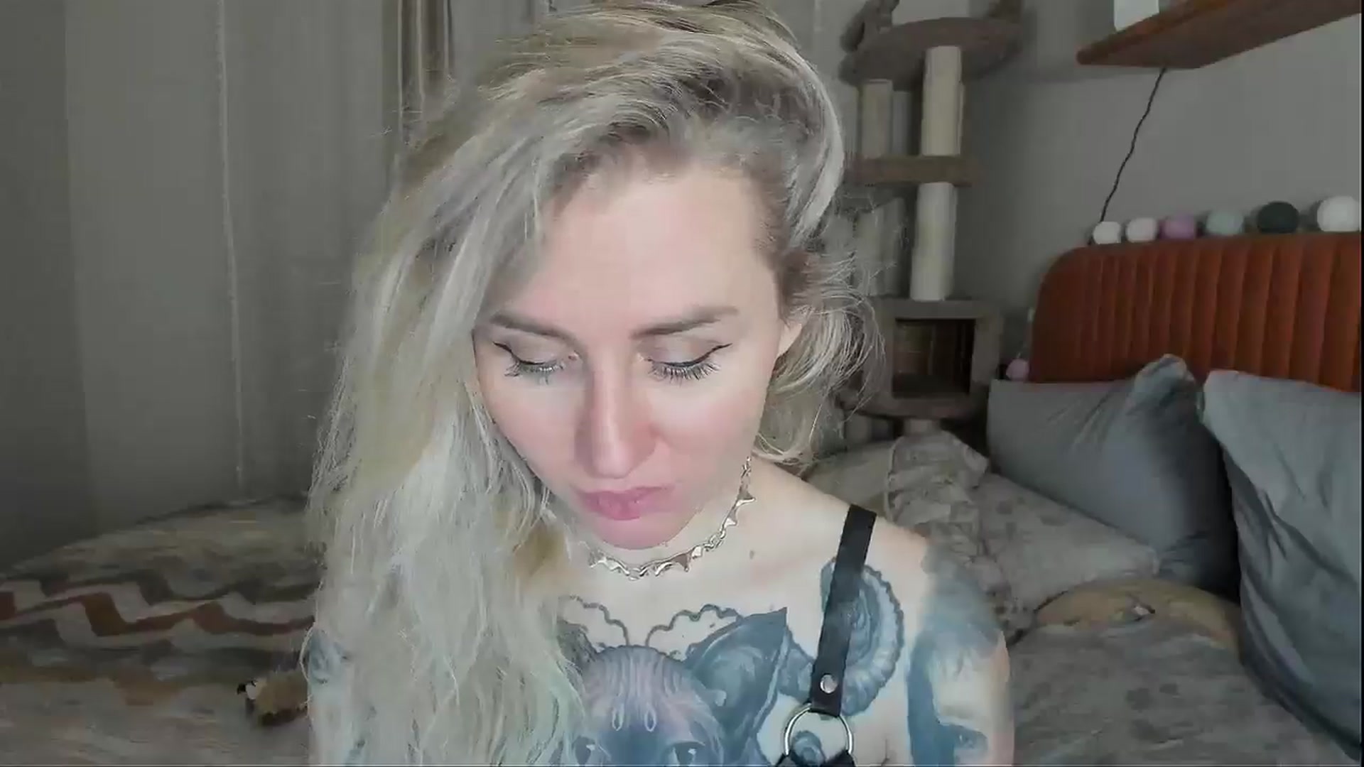 Gallery image thumbnail from Alexa_Smithhh's myfreecams stream on, 11/24/2025, 21:16 image 19 of 20