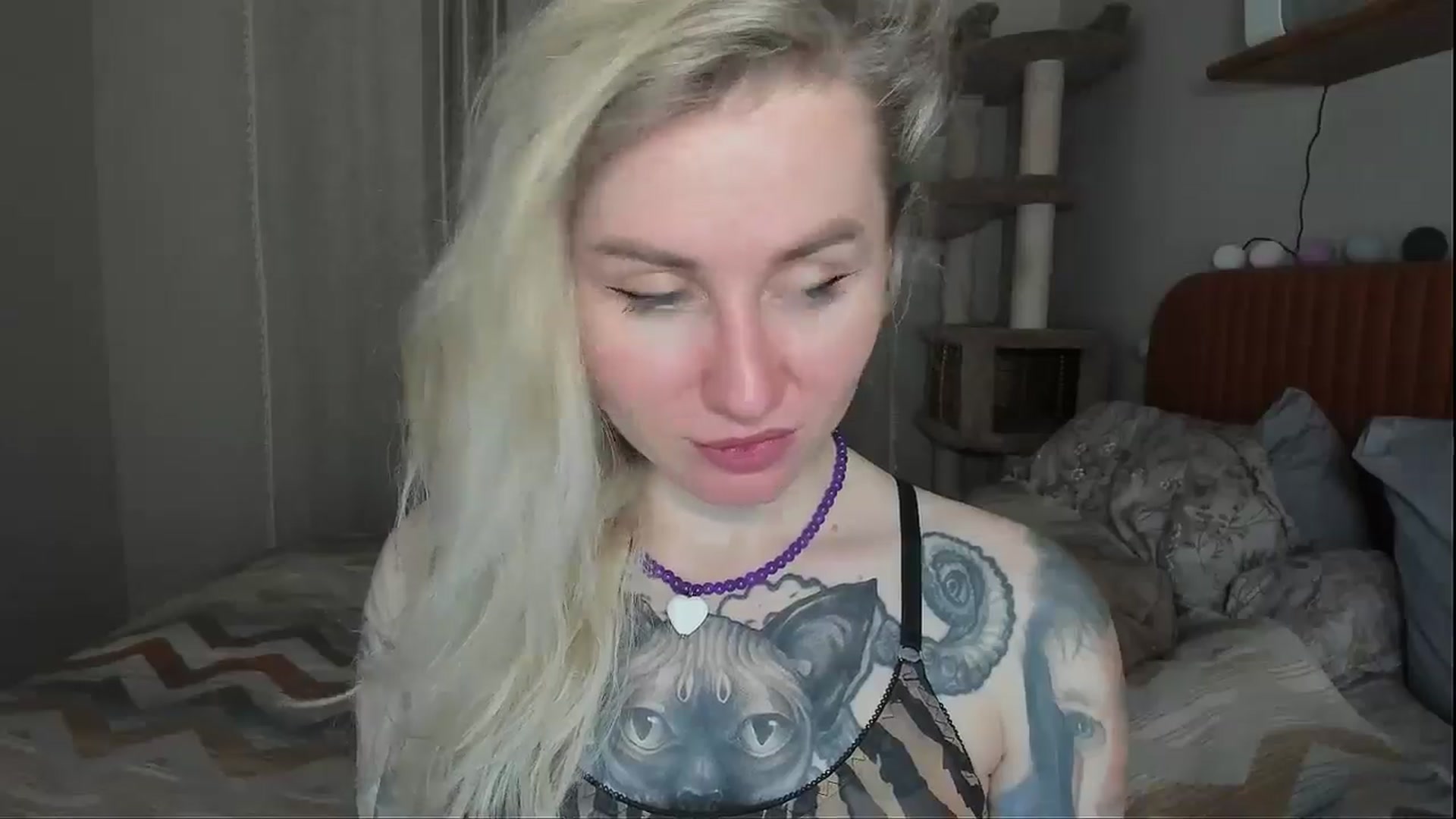 Gallery image thumbnail from Alexa_Smithhh's myfreecams stream on, 11/25/2025, 18:23 image 12 of 20