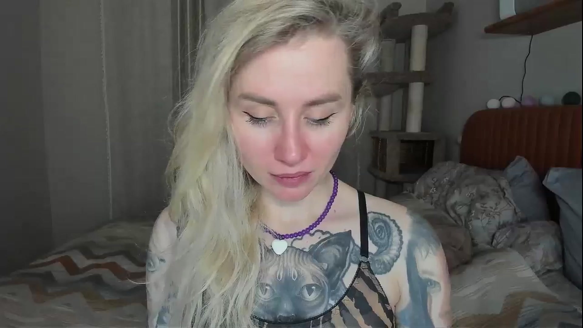 Gallery image thumbnail from Alexa_Smithhh's myfreecams stream on, 11/25/2025, 18:23 image 13 of 20