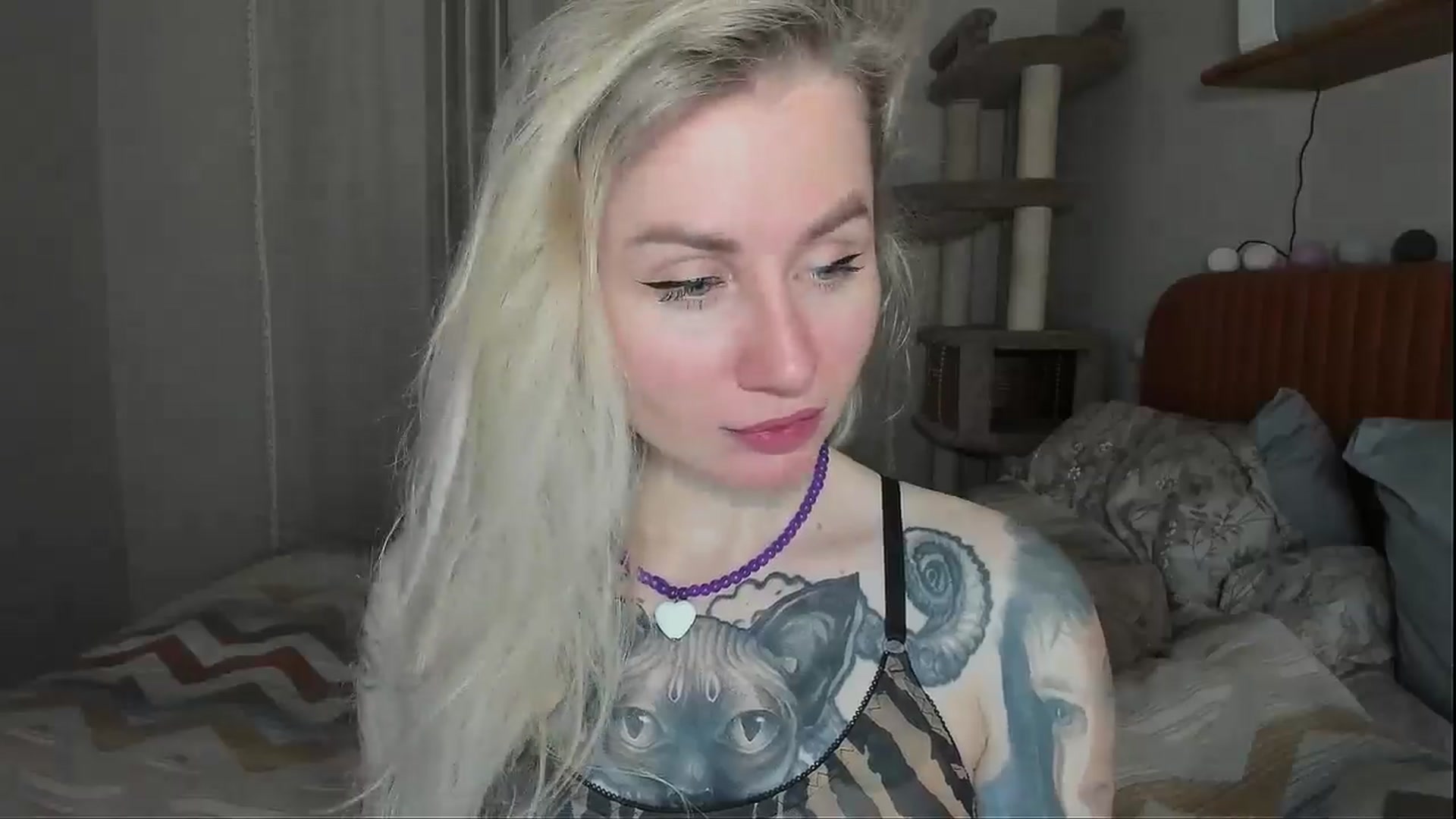 Gallery image thumbnail from Alexa_Smithhh's myfreecams stream on, 11/25/2025, 18:23 image 3 of 20
