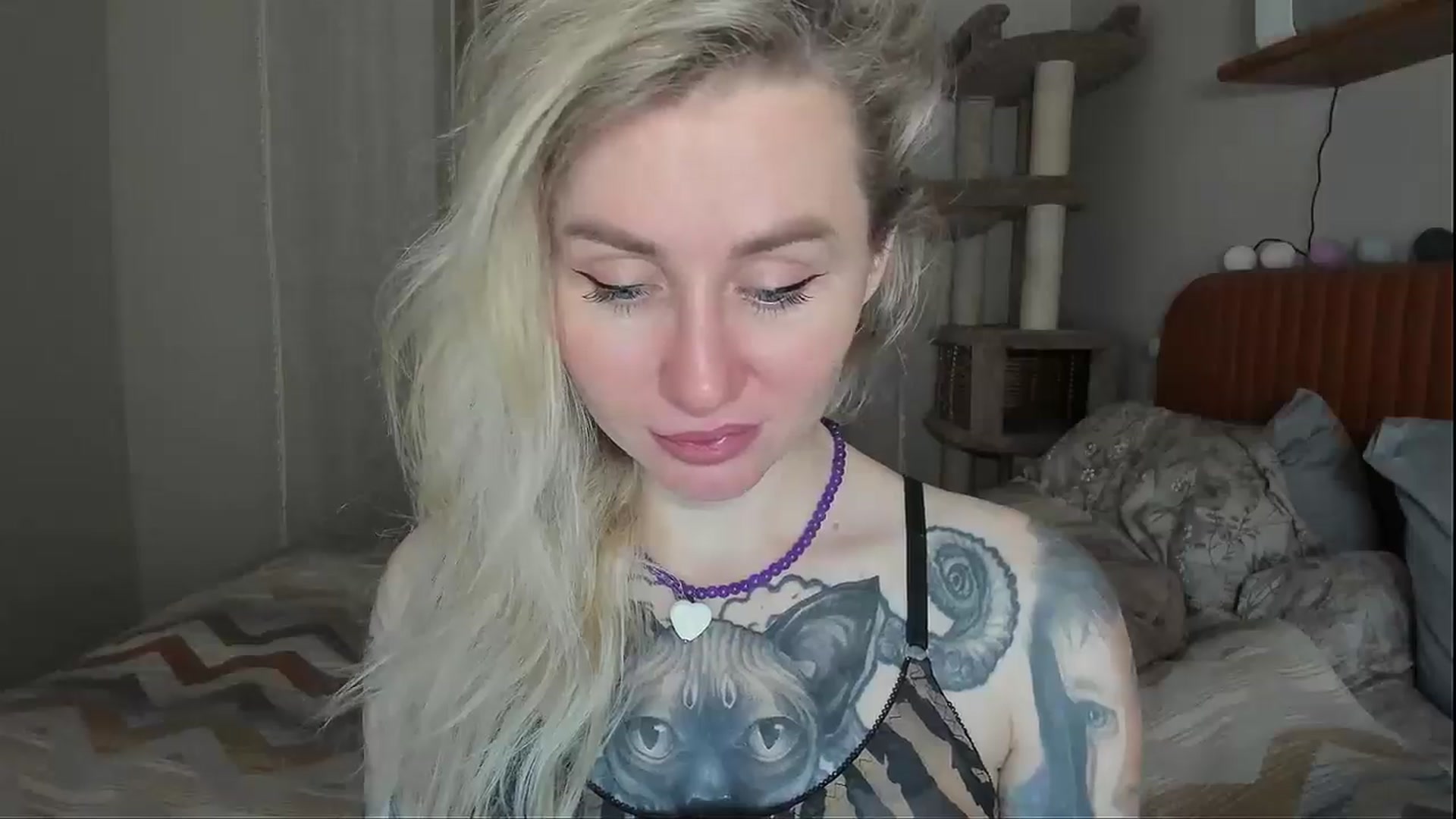 Gallery image thumbnail from Alexa_Smithhh's myfreecams stream on, 11/25/2025, 18:23 image 20 of 20