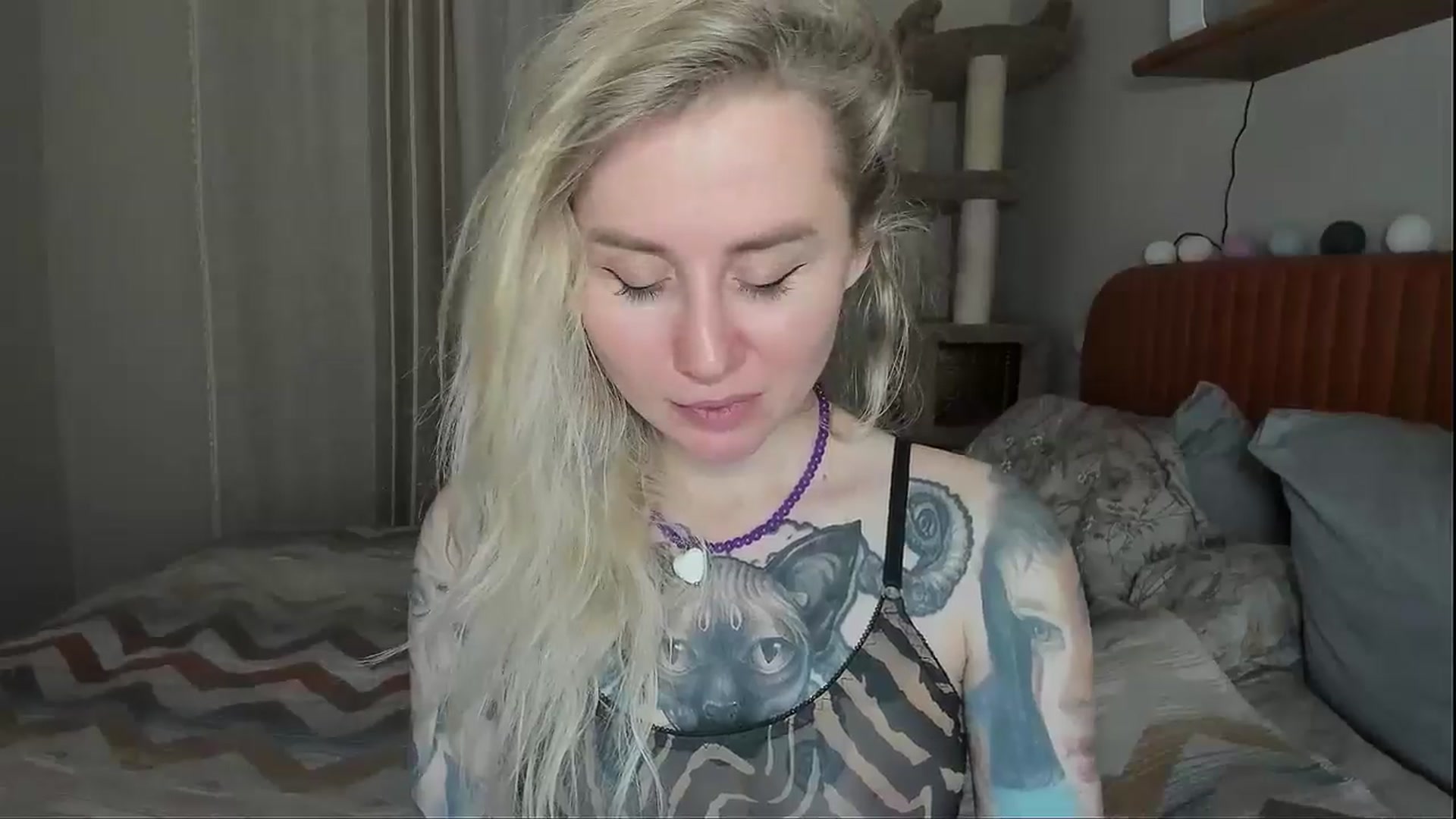 Gallery image thumbnail from Alexa_Smithhh's myfreecams stream on, 11/25/2025, 21:03 image 4 of 20