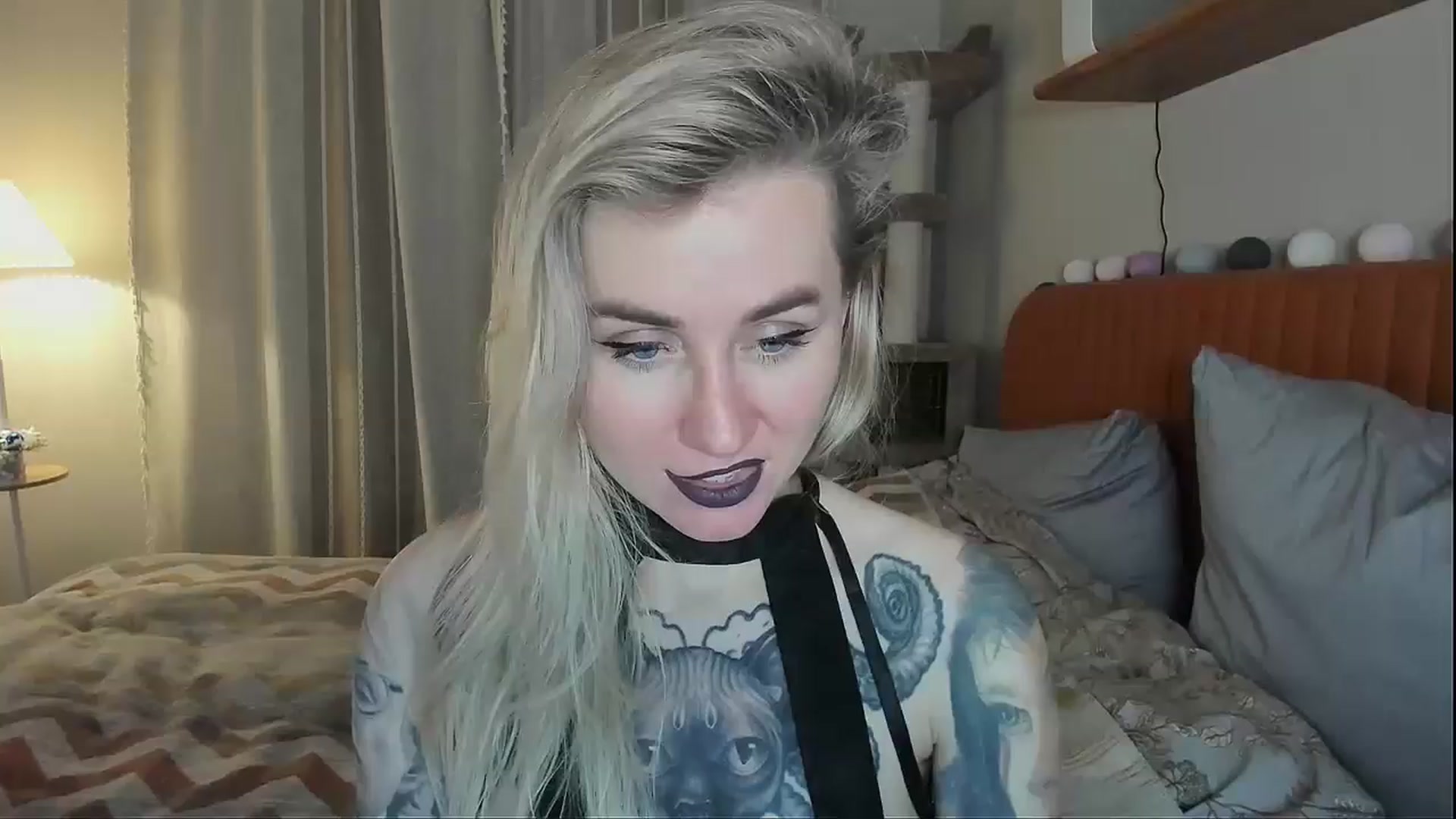 Gallery image thumbnail from Alexa_Smithhh's myfreecams stream on, 12/01/2025, 18:10 image 3 of 20