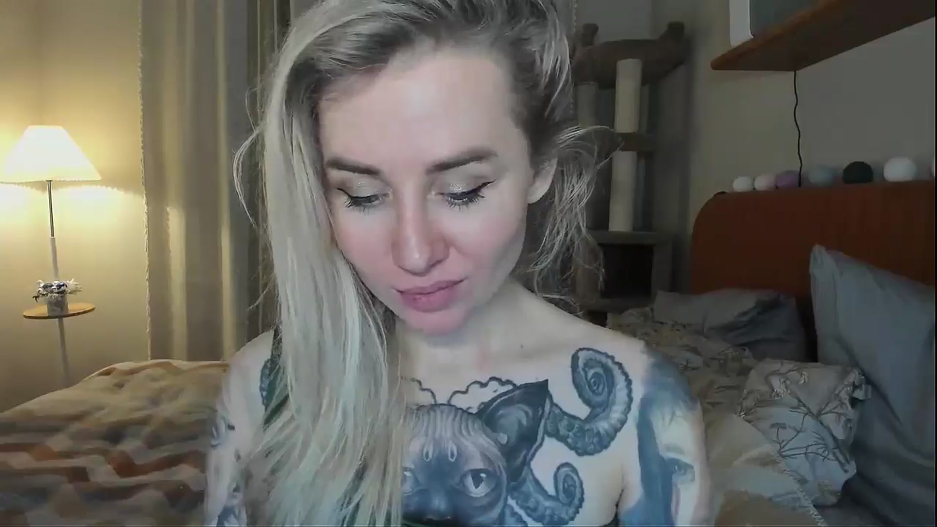 Gallery image thumbnail from Alexa_Smithhh's myfreecams stream on, 12/02/2025, 19:25 image 3 of 20