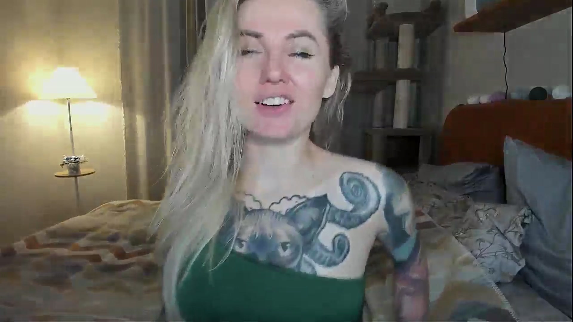 Gallery image thumbnail from Alexa_Smithhh's myfreecams stream on, 12/02/2025, 19:25 image 17 of 20