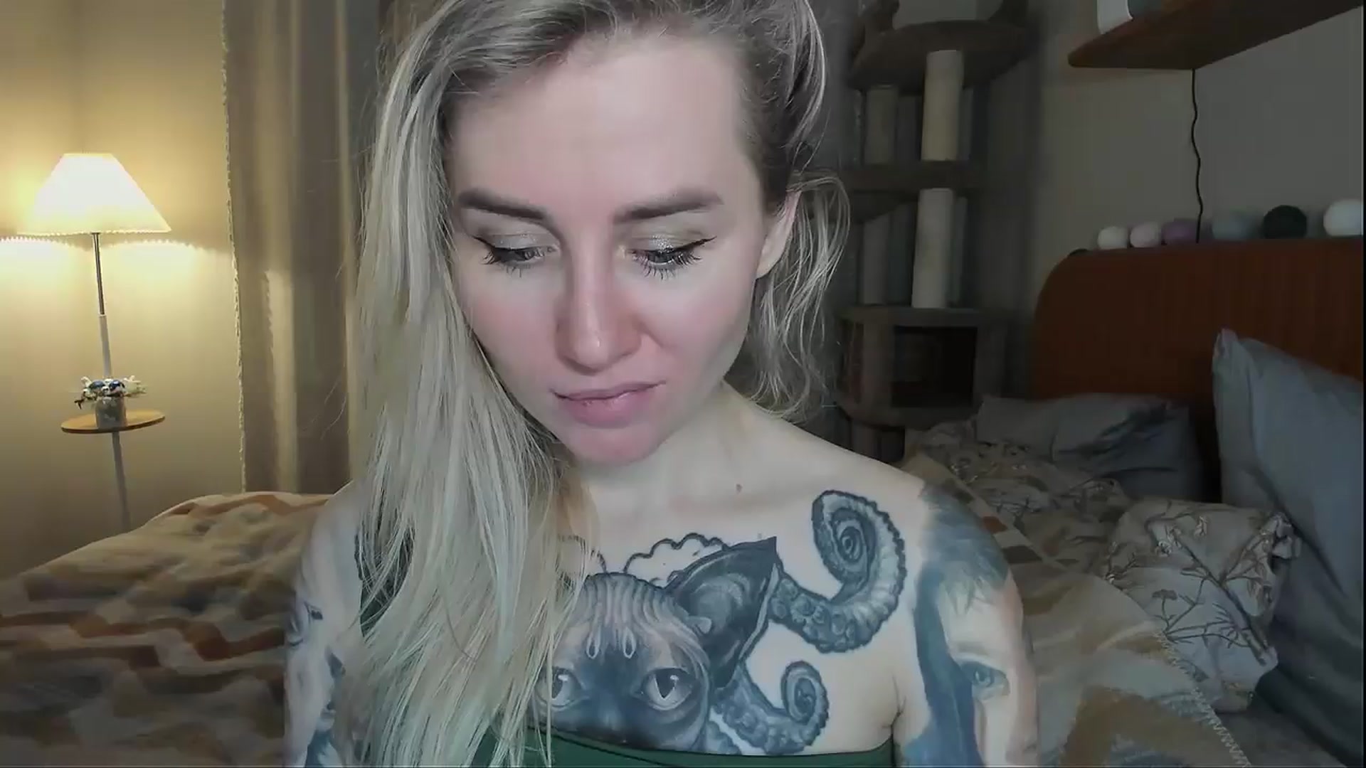 Gallery image thumbnail from Alexa_Smithhh's myfreecams stream on, 12/02/2025, 19:25 image 12 of 20
