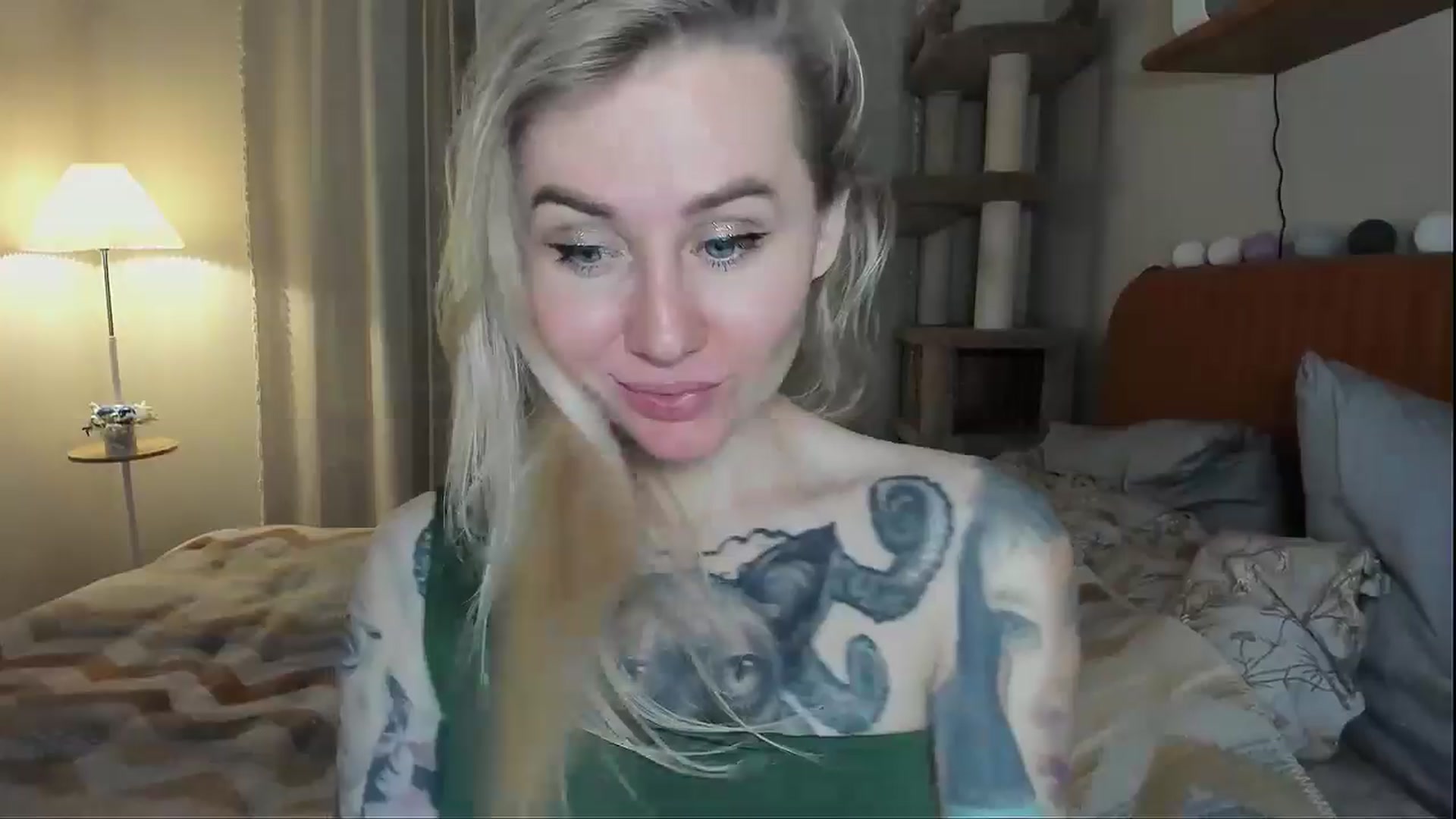 Gallery image thumbnail from Alexa_Smithhh's myfreecams stream on, 12/02/2025, 19:25 image 11 of 20
