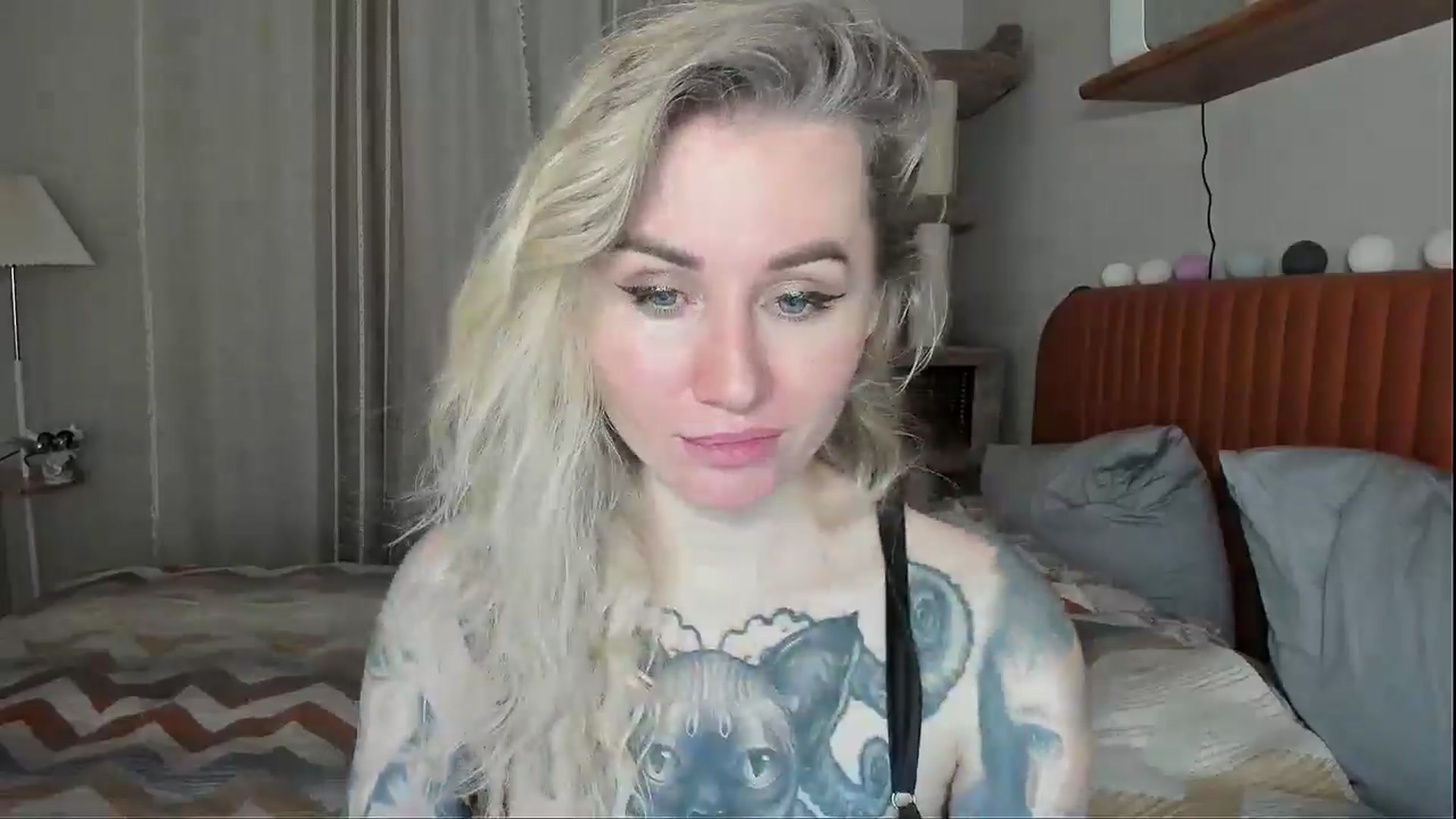 Gallery image thumbnail from Alexa_Smithhh's myfreecams stream on, 12/07/2025, 19:11 image 15 of 20