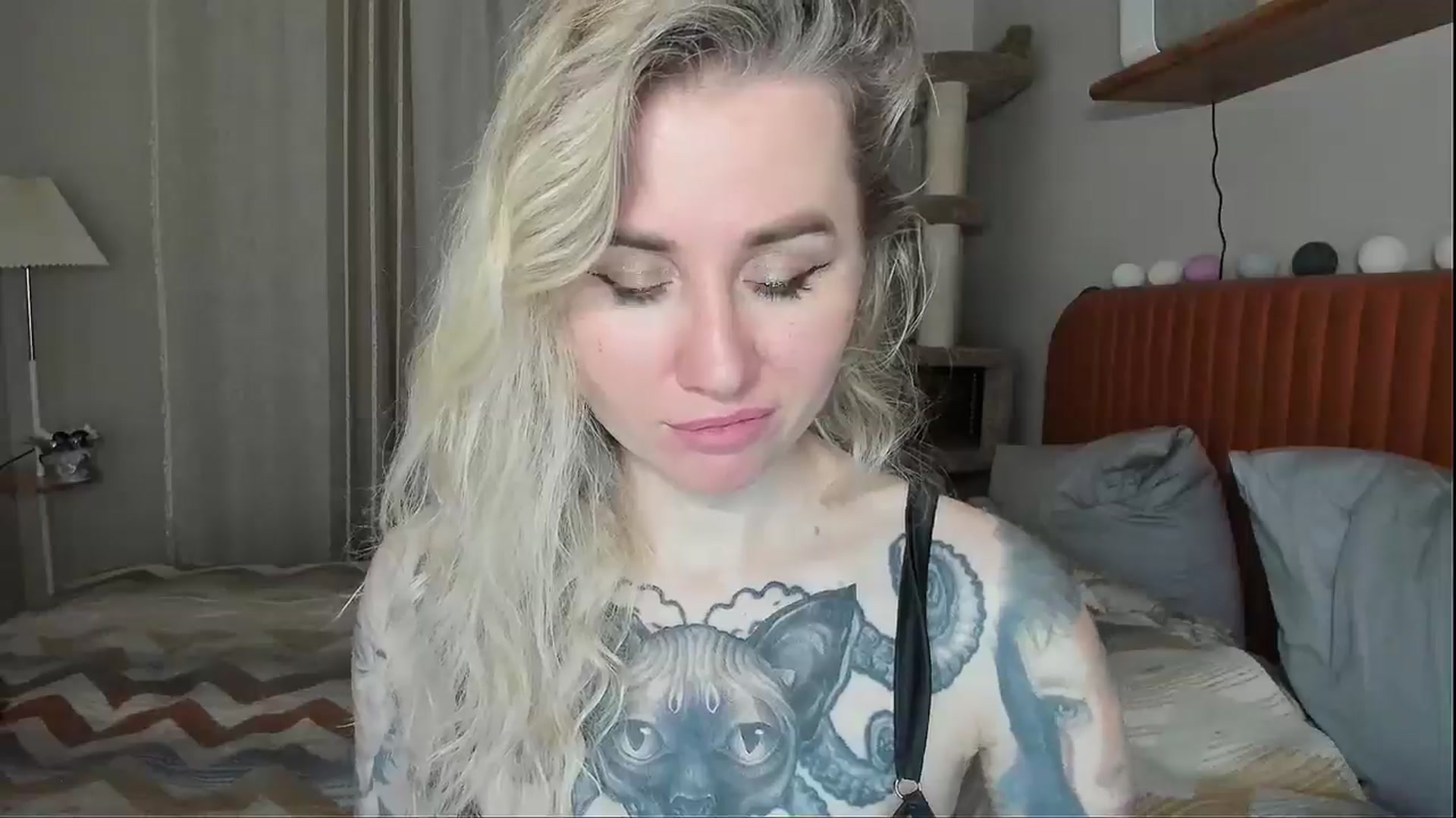Gallery image thumbnail from Alexa_Smithhh's myfreecams stream on, 12/07/2025, 19:11 image 16 of 20