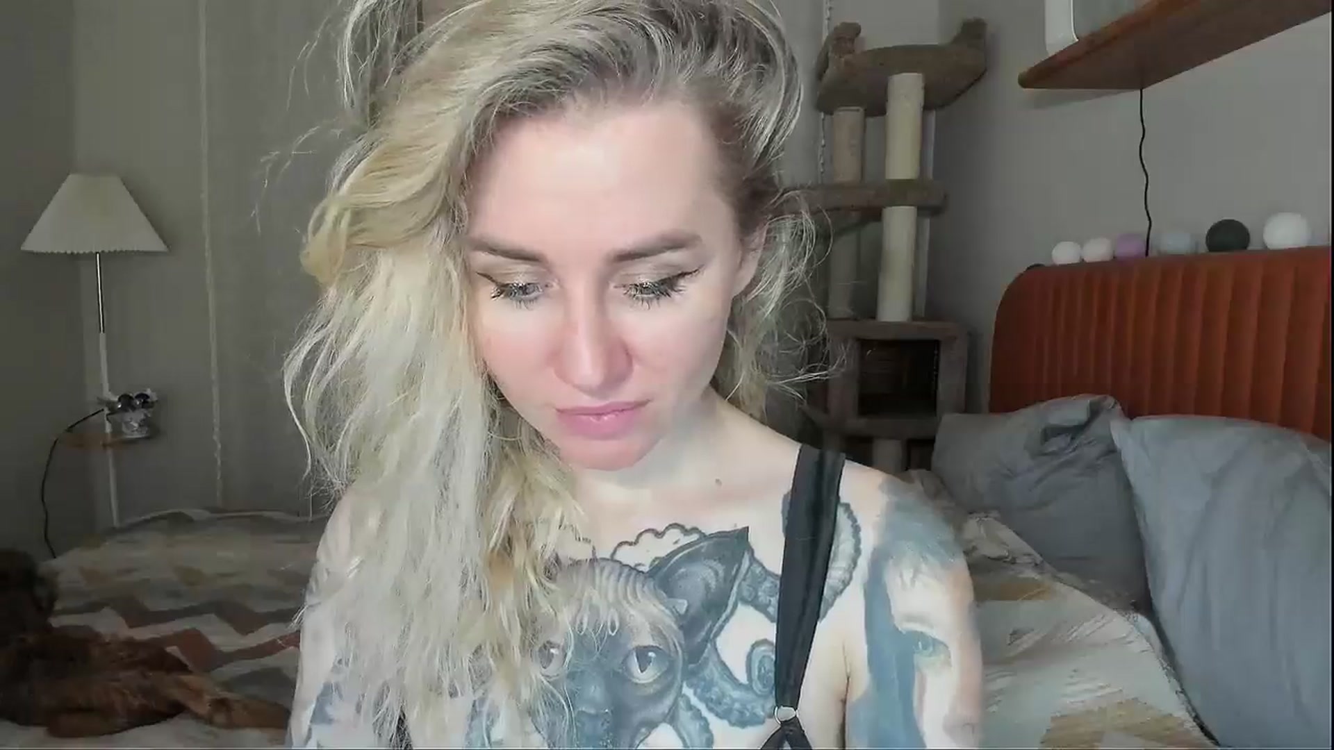 Gallery image thumbnail from Alexa_Smithhh's myfreecams stream on, 12/07/2025, 20:28 image 5 of 20