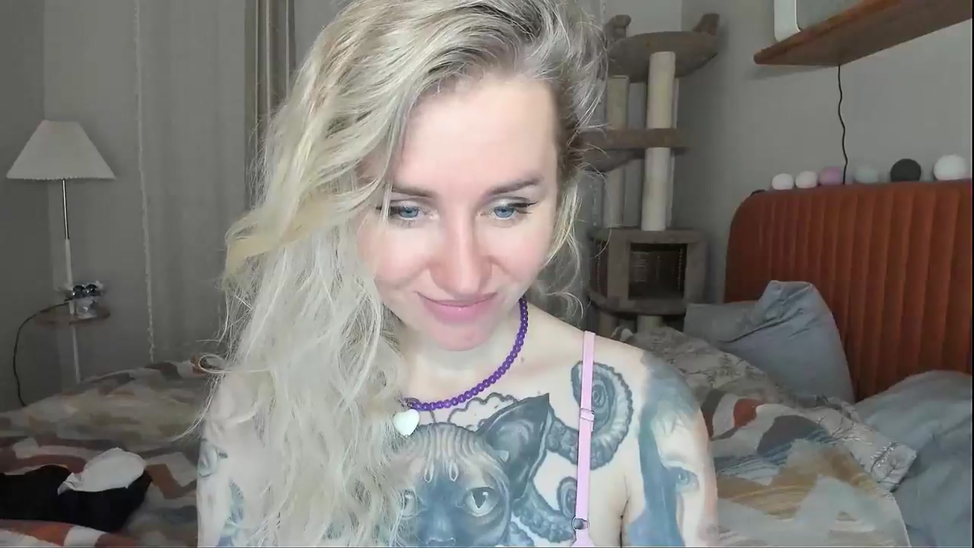 Gallery image thumbnail from Alexa_Smithhh's myfreecams stream on, 12/08/2025, 18:49 image 17 of 20
