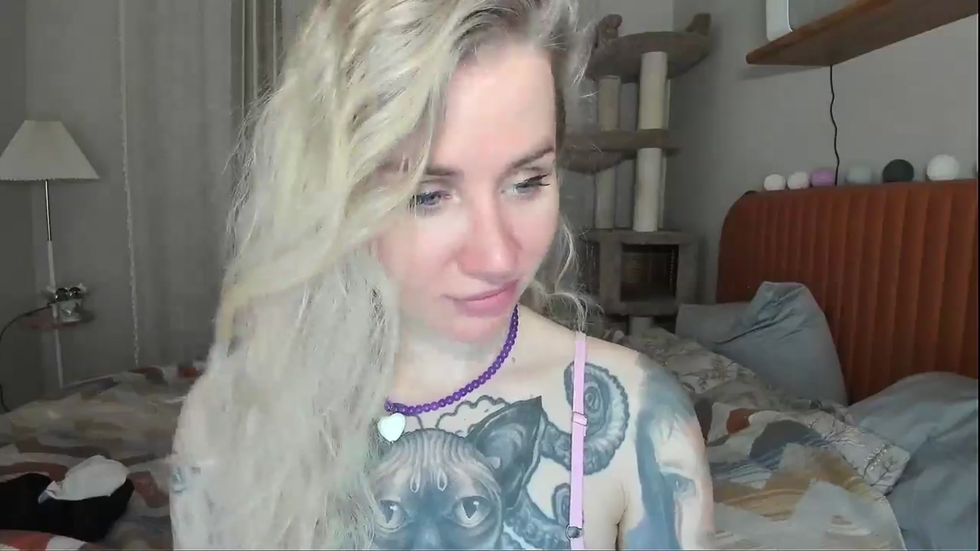 Gallery image thumbnail from Alexa_Smithhh's myfreecams stream on, 12/08/2025, 18:49 image 19 of 20
