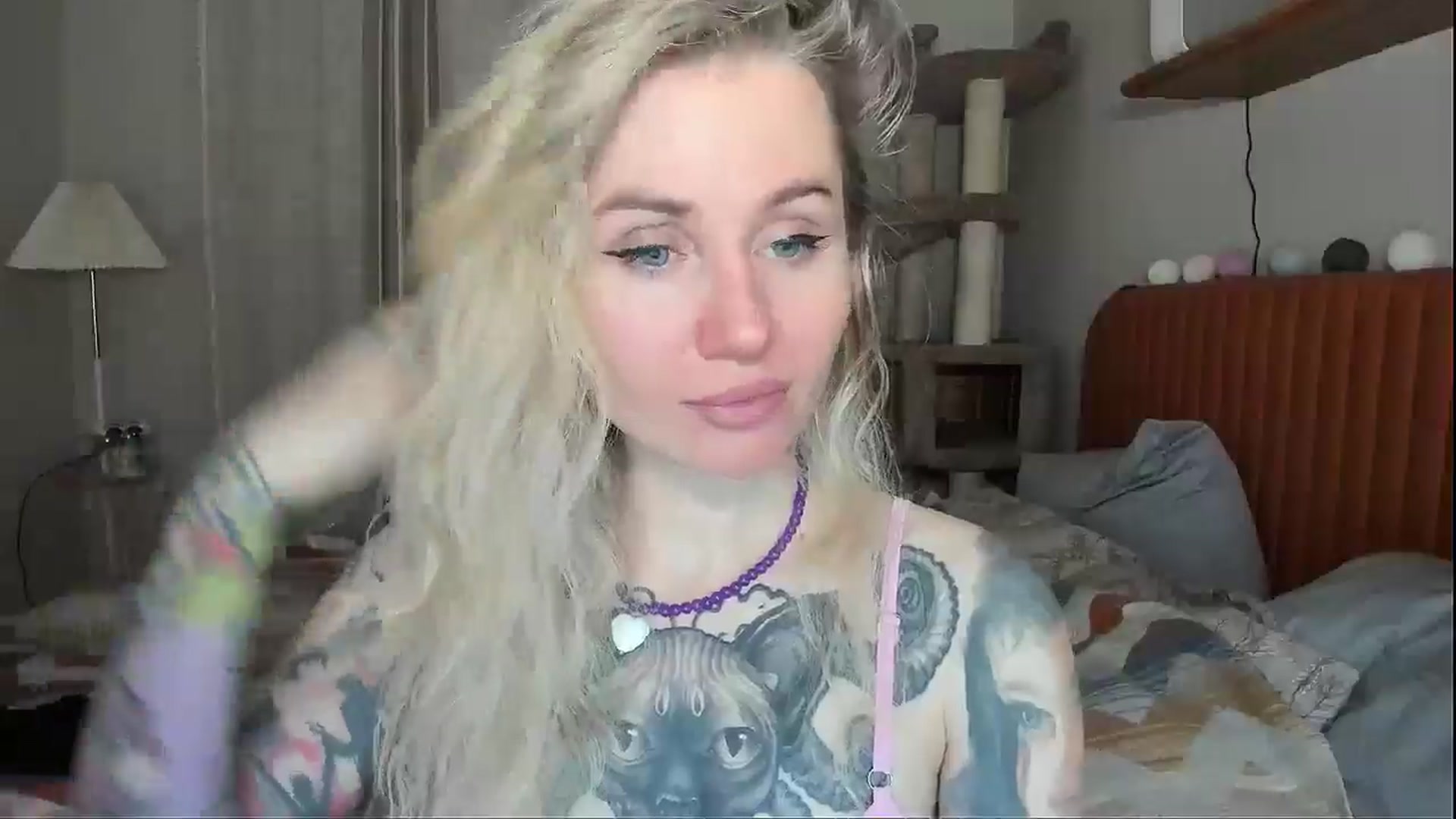 Gallery image thumbnail from Alexa_Smithhh's myfreecams stream on, 12/08/2025, 18:49 image 13 of 20