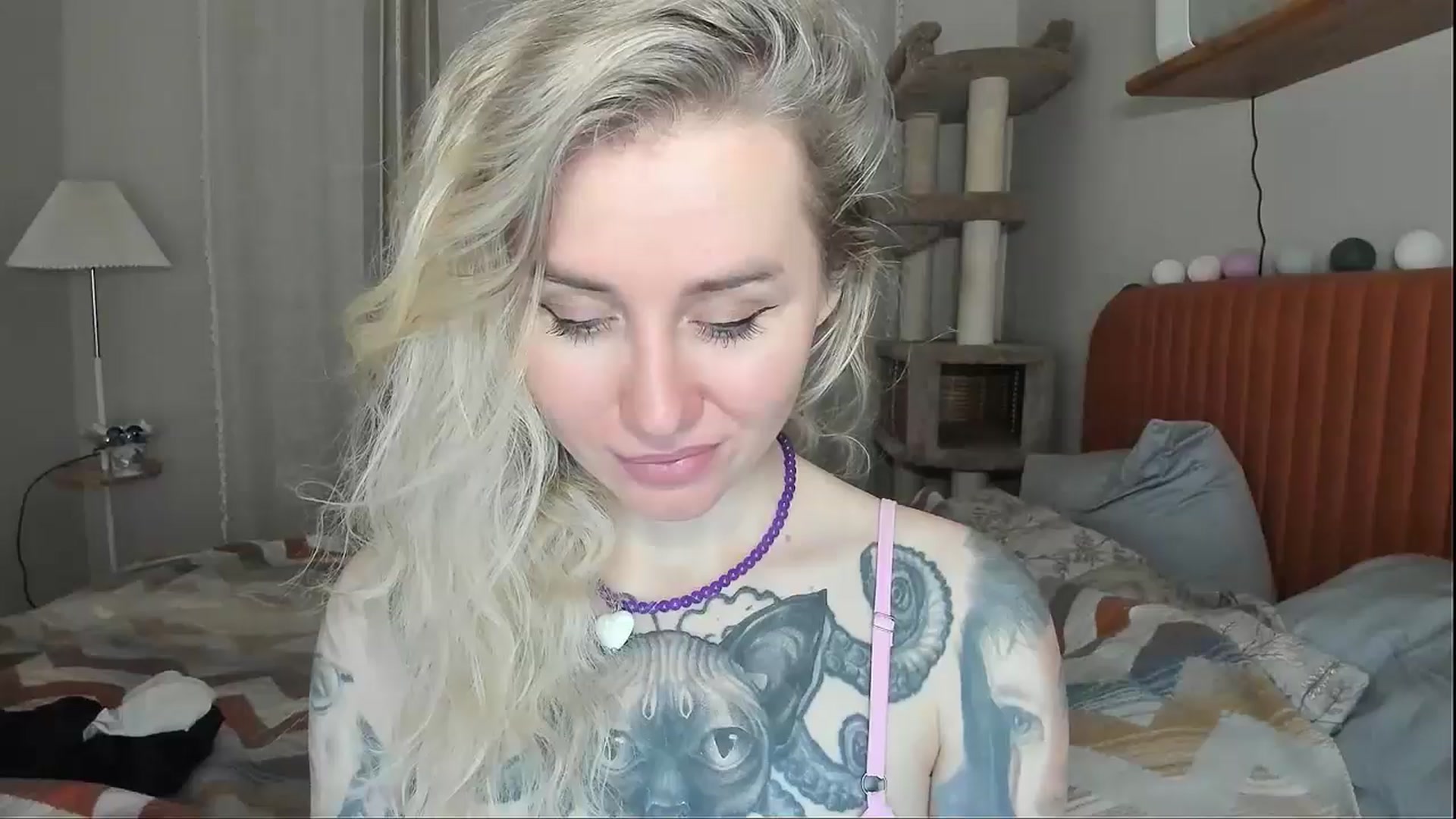 Gallery image thumbnail from Alexa_Smithhh's myfreecams stream on, 12/08/2025, 18:49 image 16 of 20