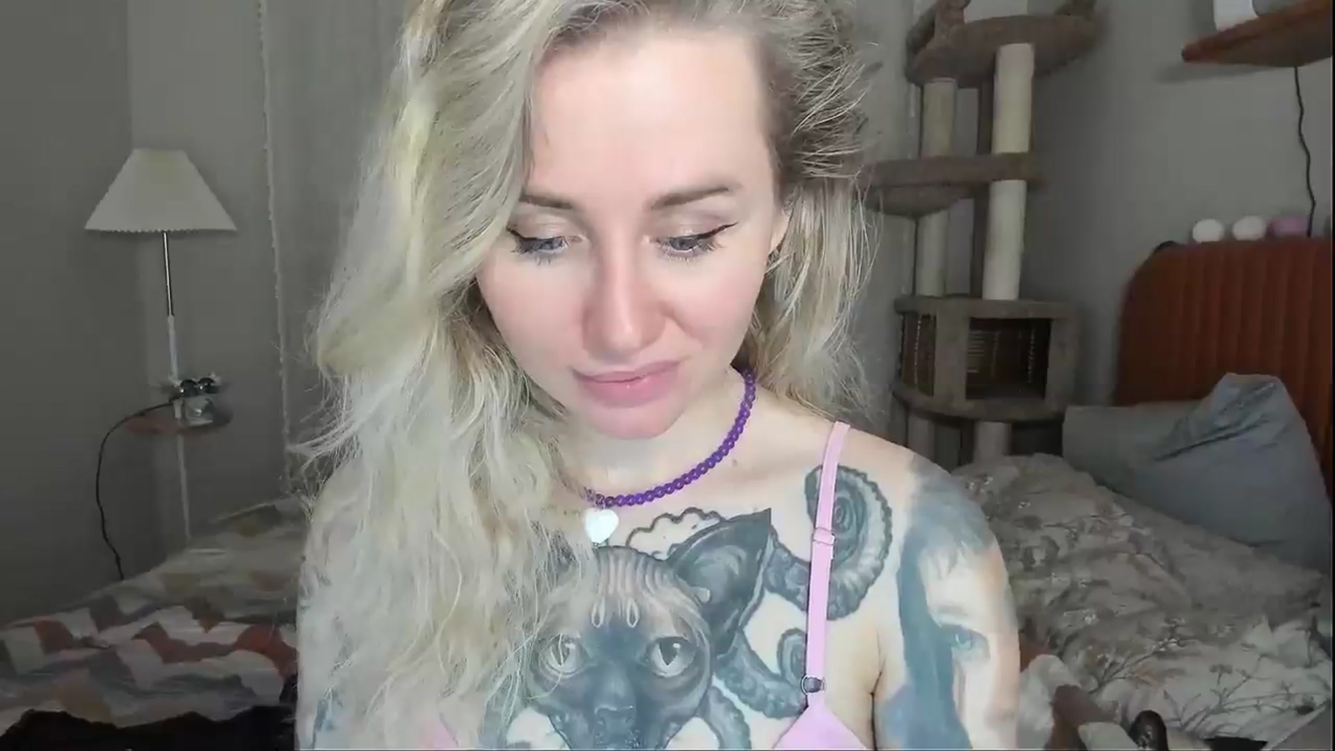 Gallery image thumbnail from Alexa_Smithhh's myfreecams stream on, 12/08/2025, 21:23 image 15 of 20