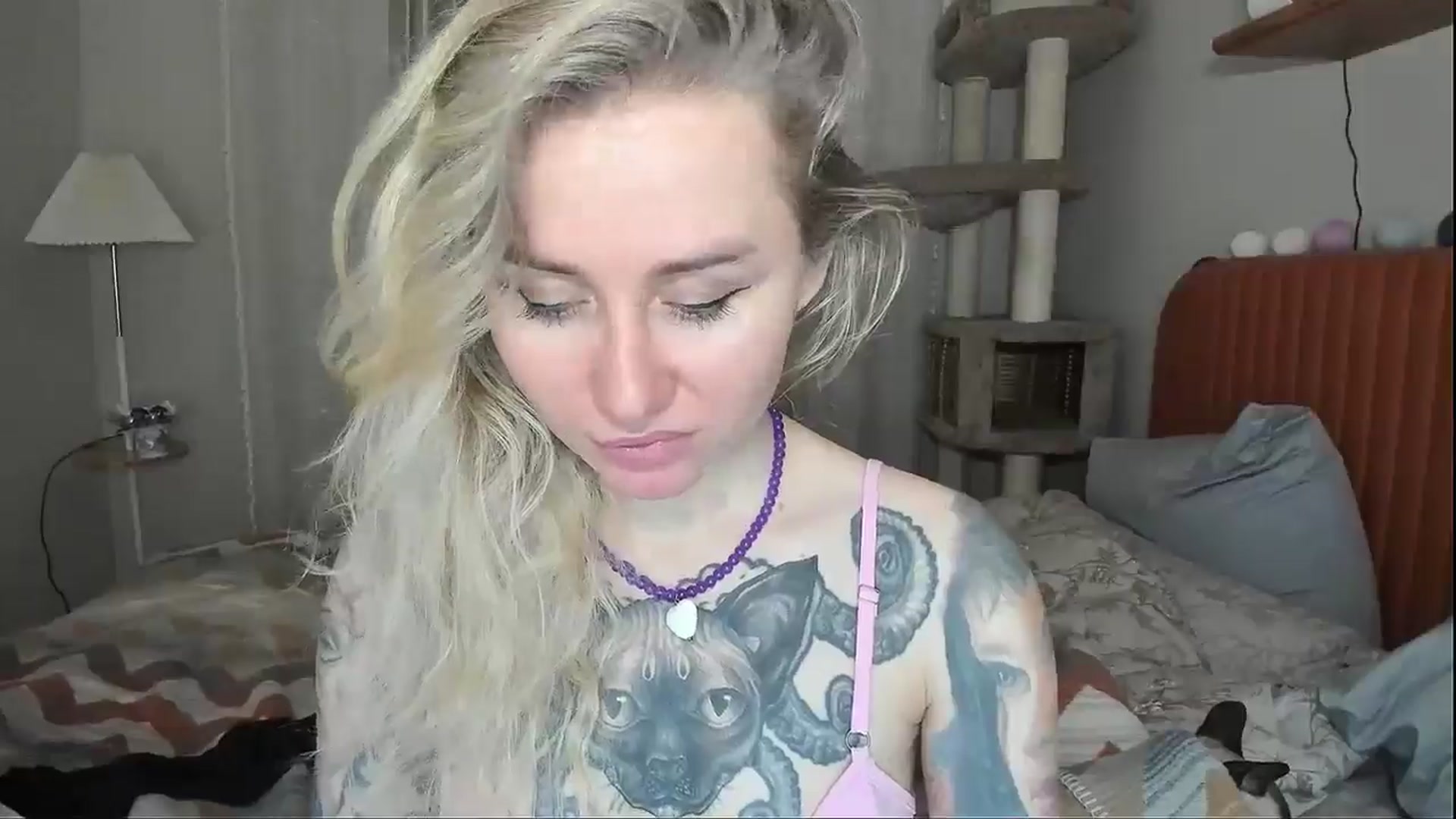 Gallery image thumbnail from Alexa_Smithhh's myfreecams stream on, 12/08/2025, 21:23 image 10 of 20