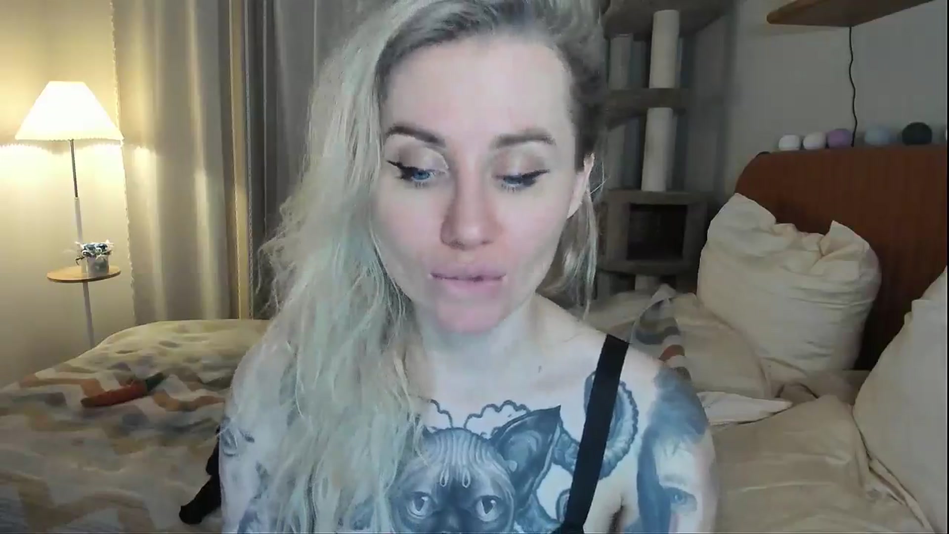 Gallery image thumbnail from Alexa_Smithhh's myfreecams stream on, 12/11/2025, 21:20 image 4 of 20