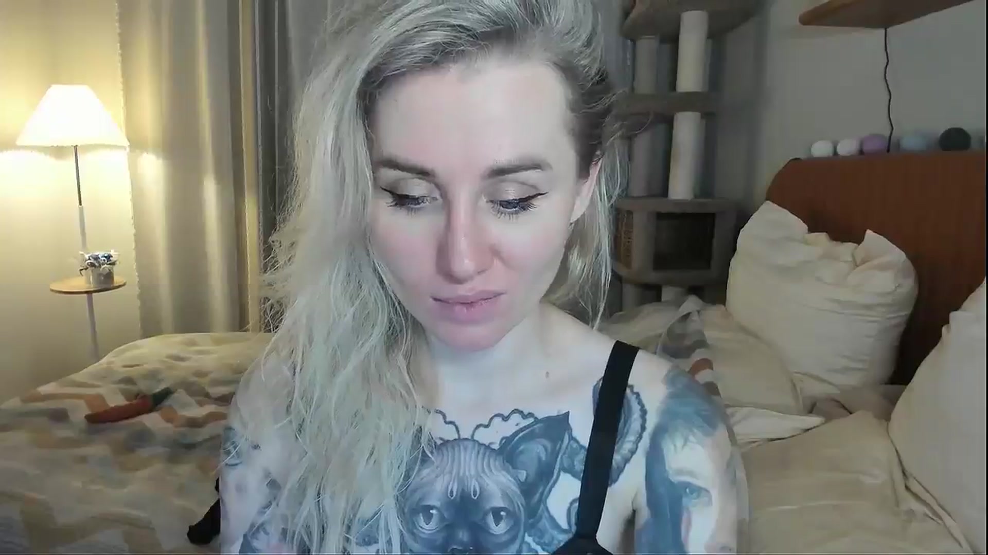 Gallery image thumbnail from Alexa_Smithhh's myfreecams stream on, 12/11/2025, 21:20 image 5 of 20