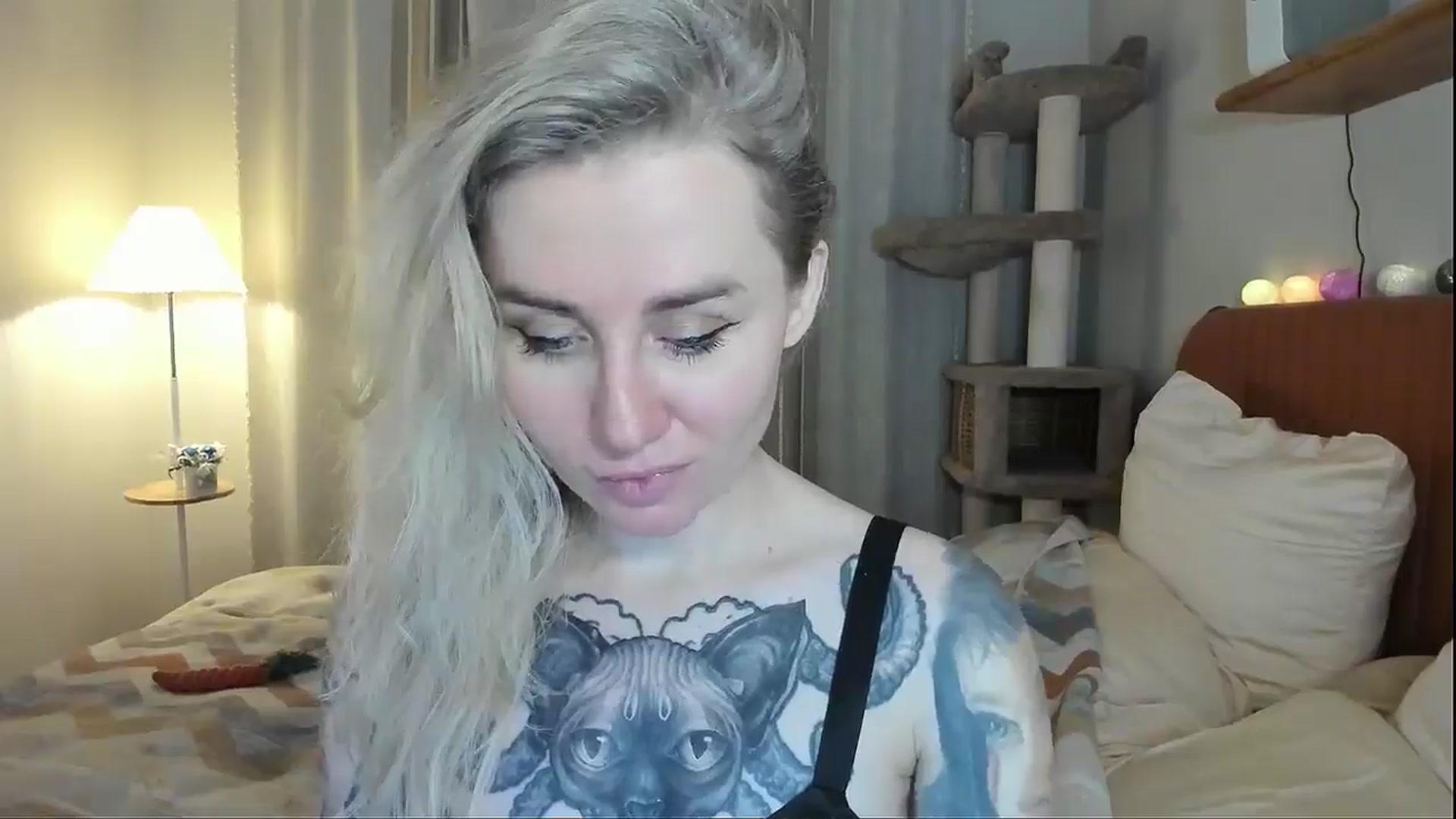 Gallery image thumbnail from Alexa_Smithhh's myfreecams stream on, 12/11/2025, 21:40 image 5 of 20