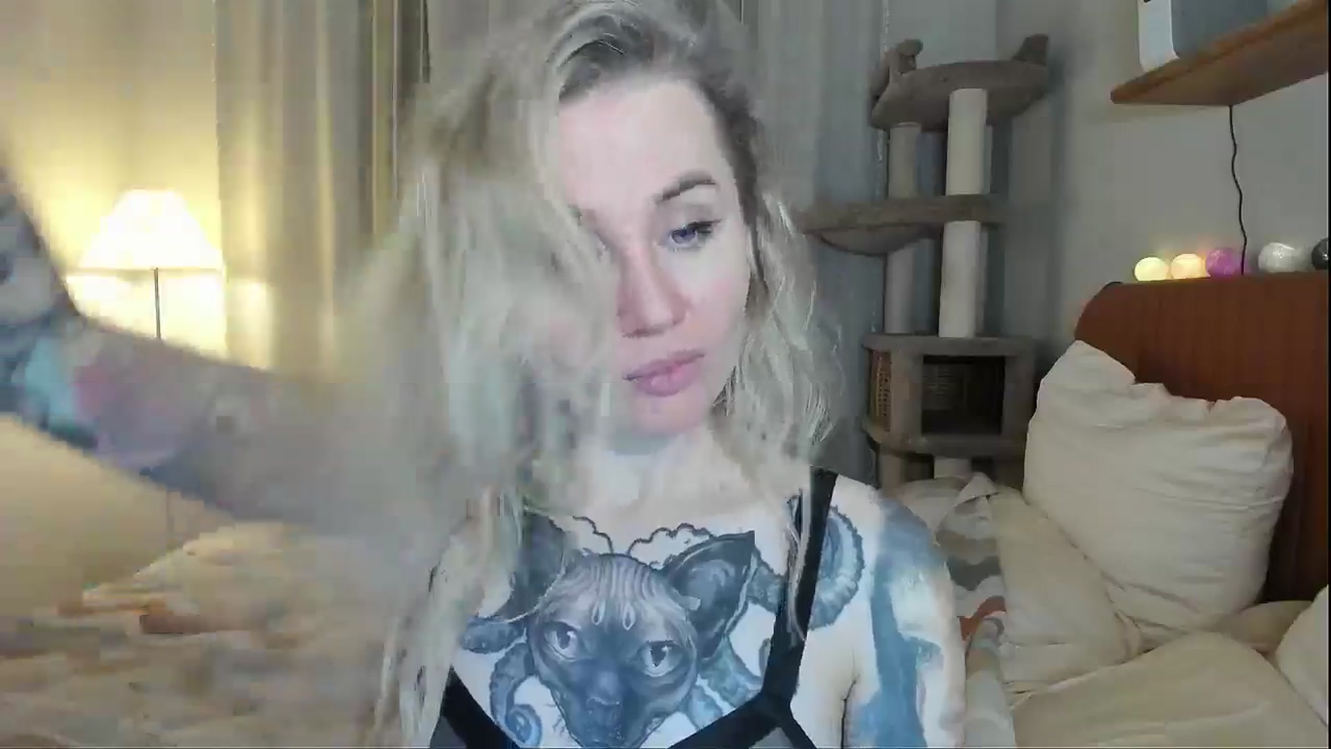 Gallery image thumbnail from Alexa_Smithhh's myfreecams stream on, 12/11/2025, 21:40 image 2 of 20
