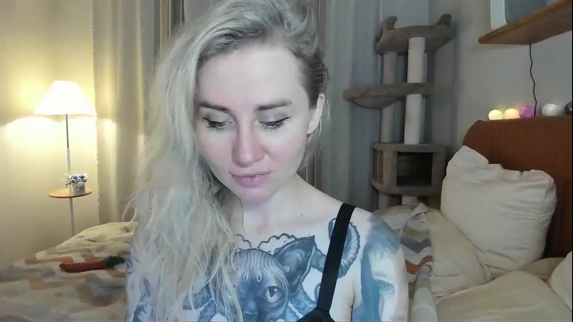 Gallery image thumbnail from Alexa_Smithhh's myfreecams stream on, 12/11/2025, 21:40 image 12 of 20