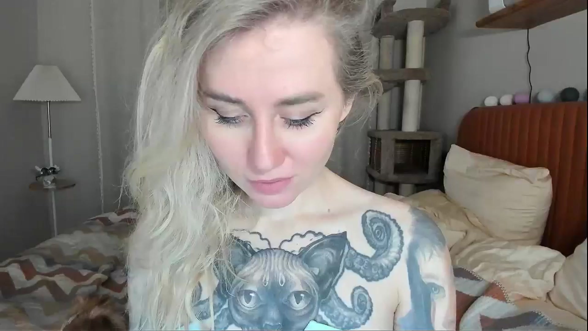 Gallery image thumbnail from Alexa_Smithhh's myfreecams stream on, 12/14/2025, 19:27 image 7 of 20