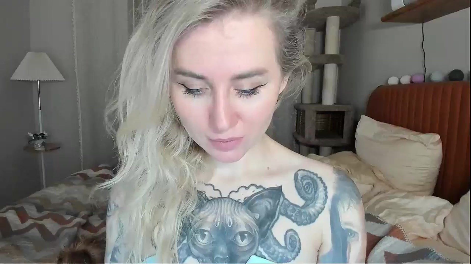 Gallery image thumbnail from Alexa_Smithhh's myfreecams stream on, 12/14/2025, 19:27 image 8 of 20