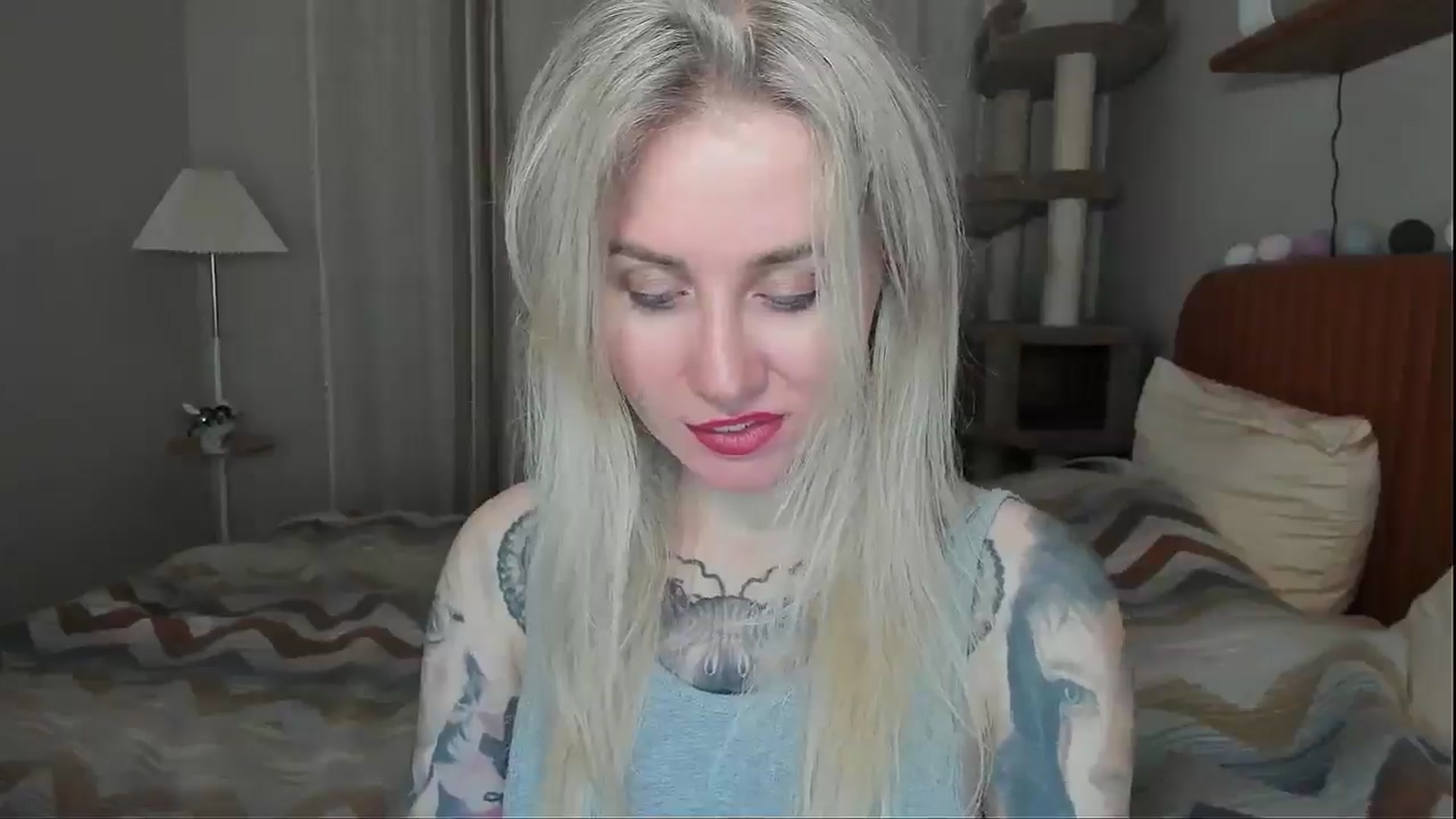 Gallery image thumbnail from Alexa_Smithhh's myfreecams stream on, 12/15/2025, 20:33 image 4 of 20