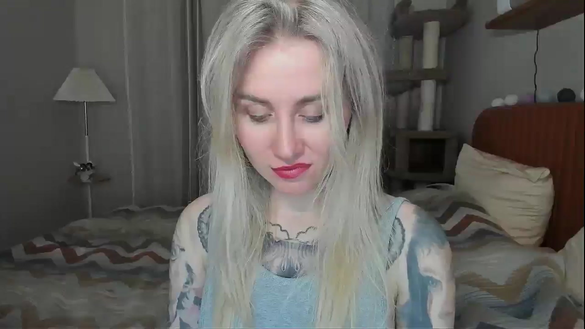 Gallery image thumbnail from Alexa_Smithhh's myfreecams stream on, 12/15/2025, 20:33 image 3 of 20