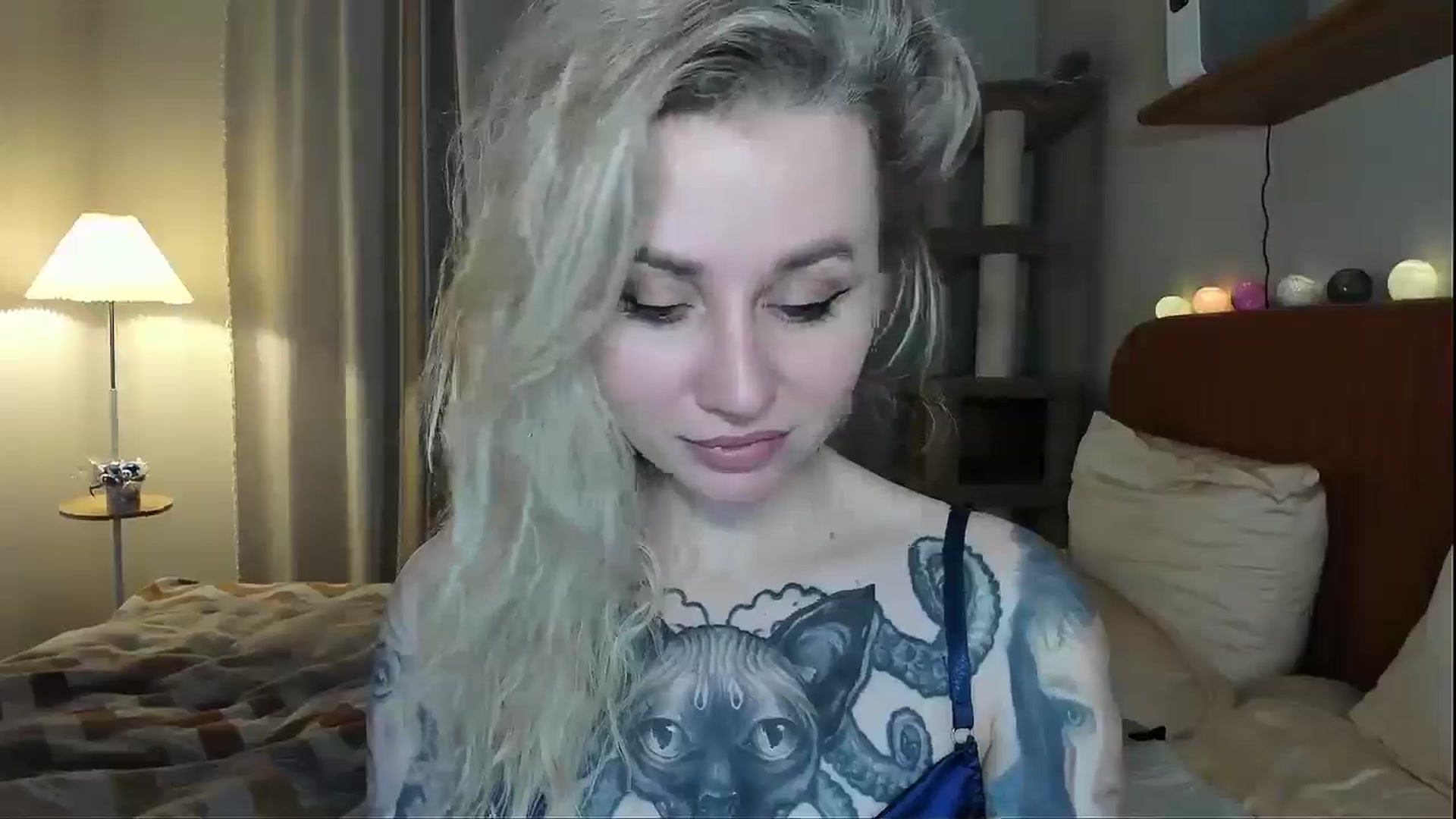 Gallery image thumbnail from Alexa_Smithhh's myfreecams stream on, 12/18/2025, 18:11 image 16 of 20