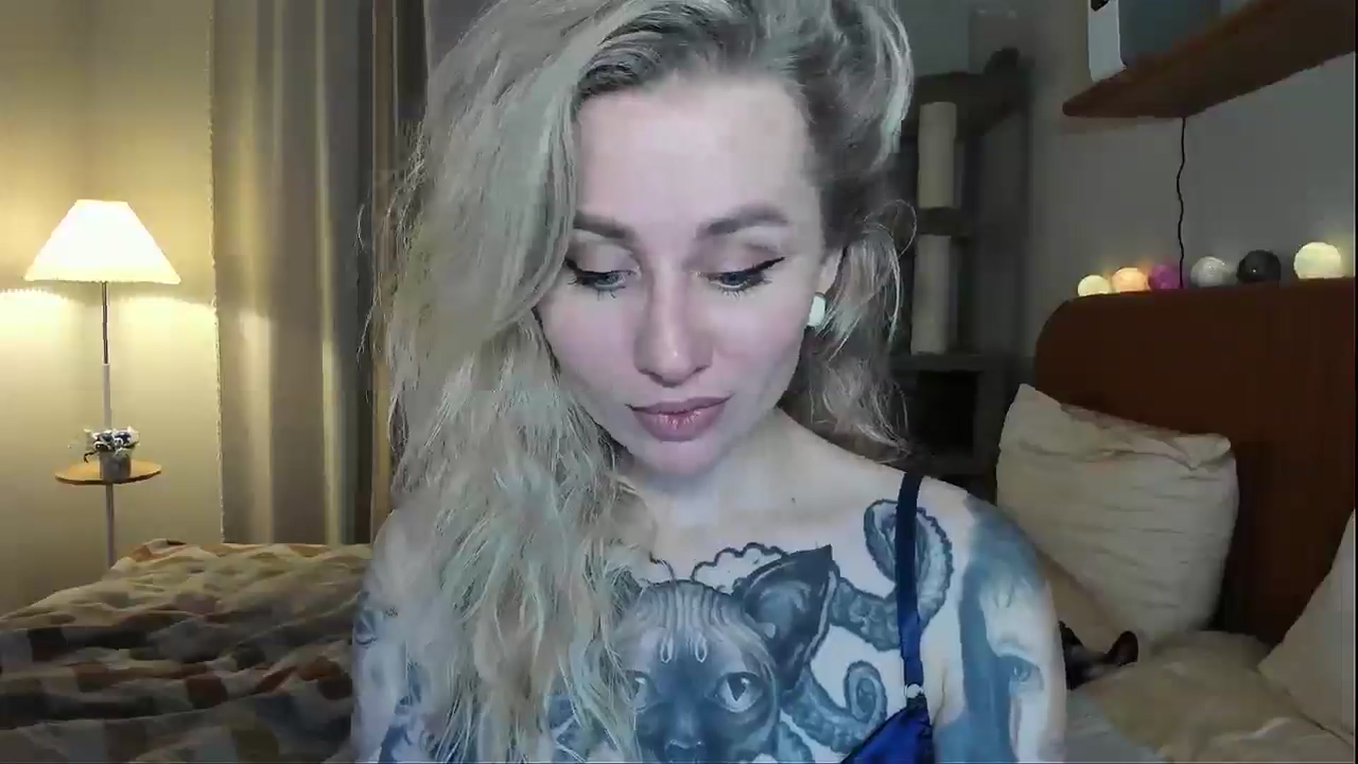 Gallery image thumbnail from Alexa_Smithhh's myfreecams stream on, 12/18/2025, 18:11 image 6 of 20