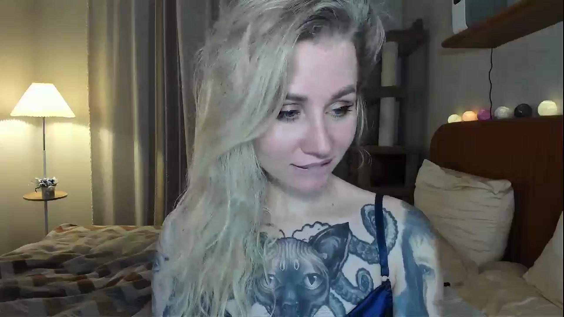 Gallery image thumbnail from Alexa_Smithhh's myfreecams stream on, 12/18/2025, 18:11 image 19 of 20