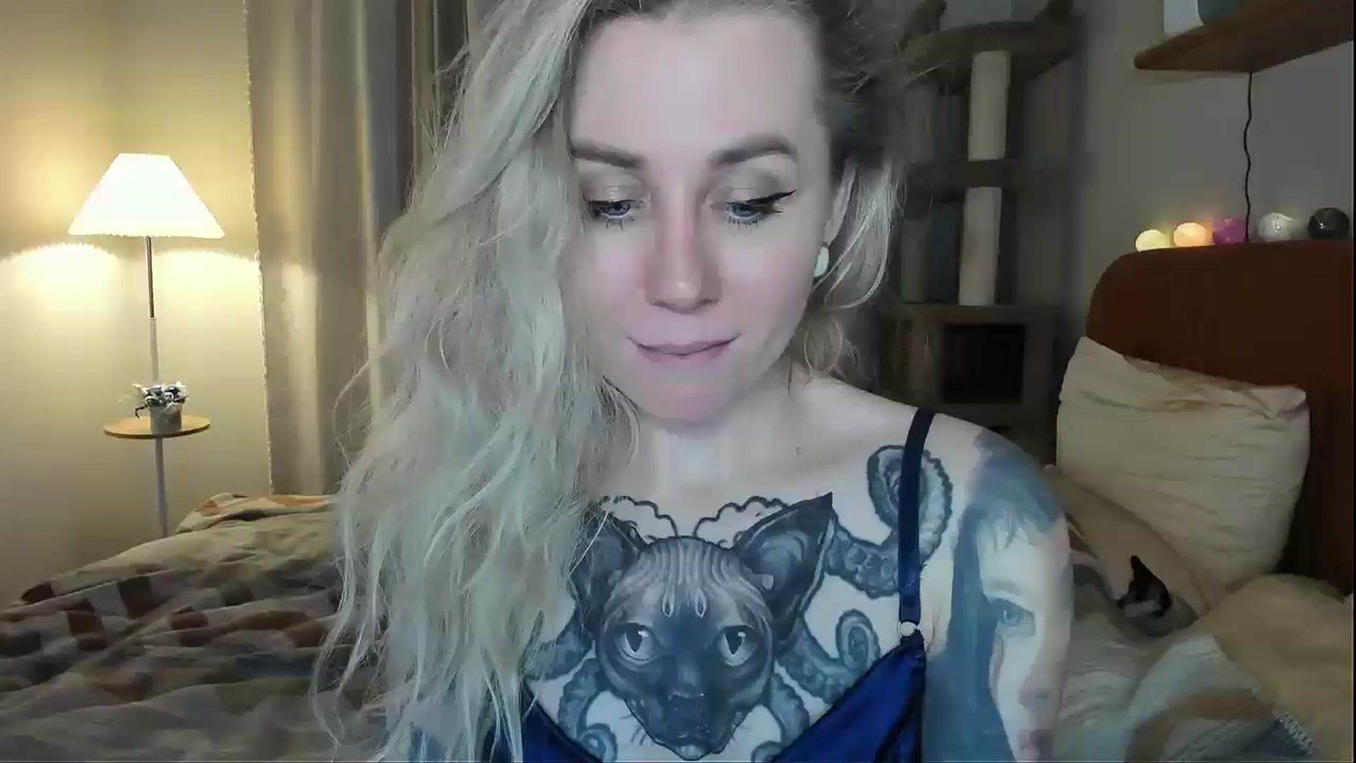 Gallery image thumbnail from Alexa_Smithhh's myfreecams stream on, 12/18/2025, 20:49 image 7 of 20