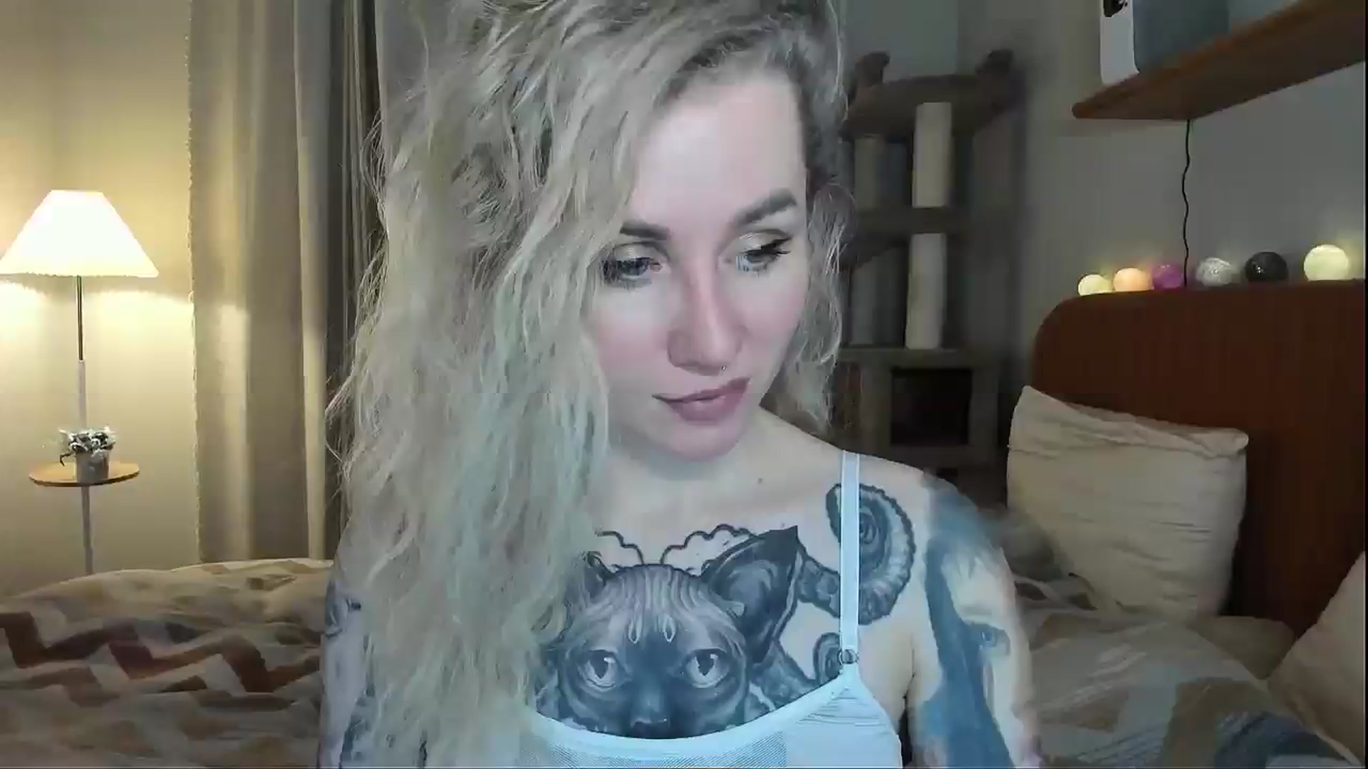 Gallery image thumbnail from Alexa_Smithhh's myfreecams stream on, 12/22/2025, 18:52 image 3 of 20