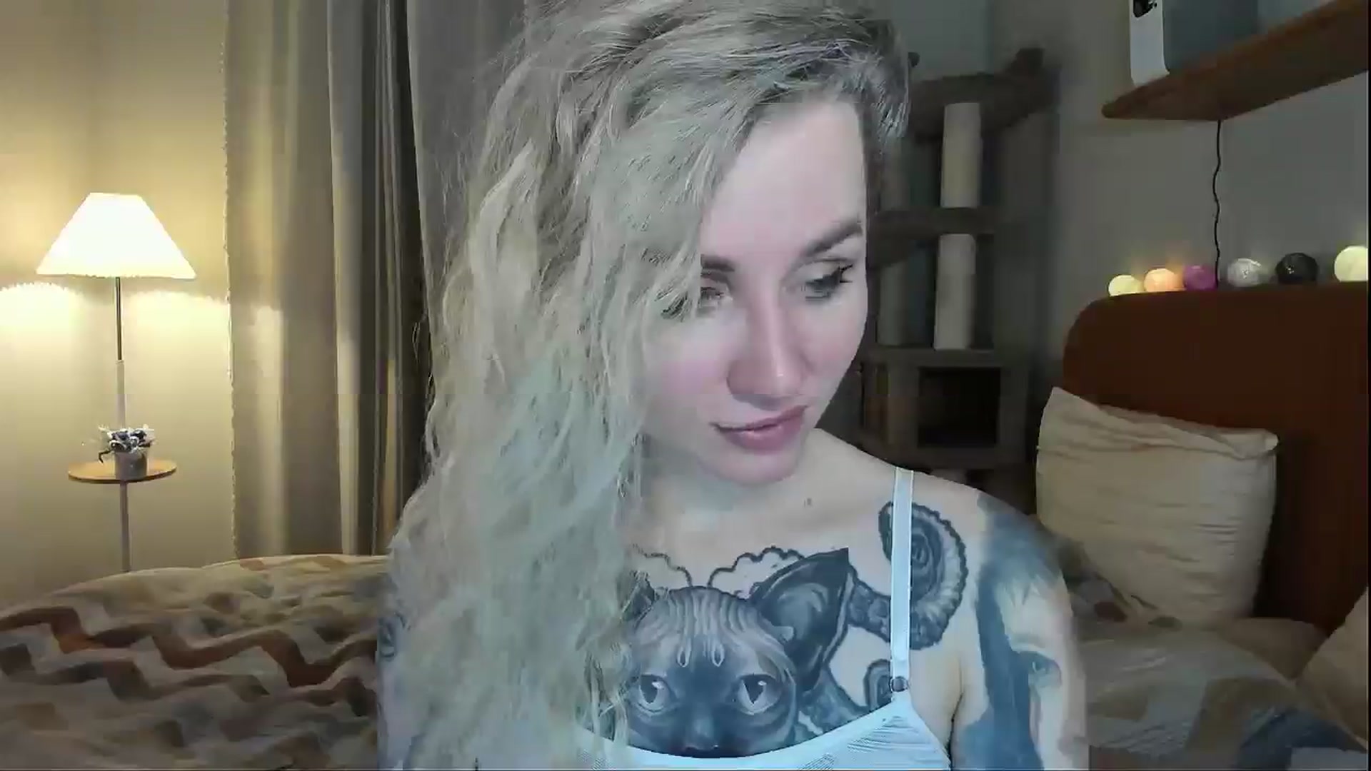 Gallery image thumbnail from Alexa_Smithhh's myfreecams stream on, 12/22/2025, 18:52 image 16 of 20