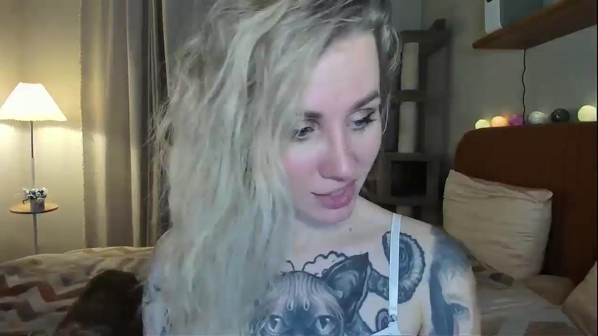 Gallery image thumbnail from Alexa_Smithhh's myfreecams stream on, 12/22/2025, 19:33 image 15 of 20