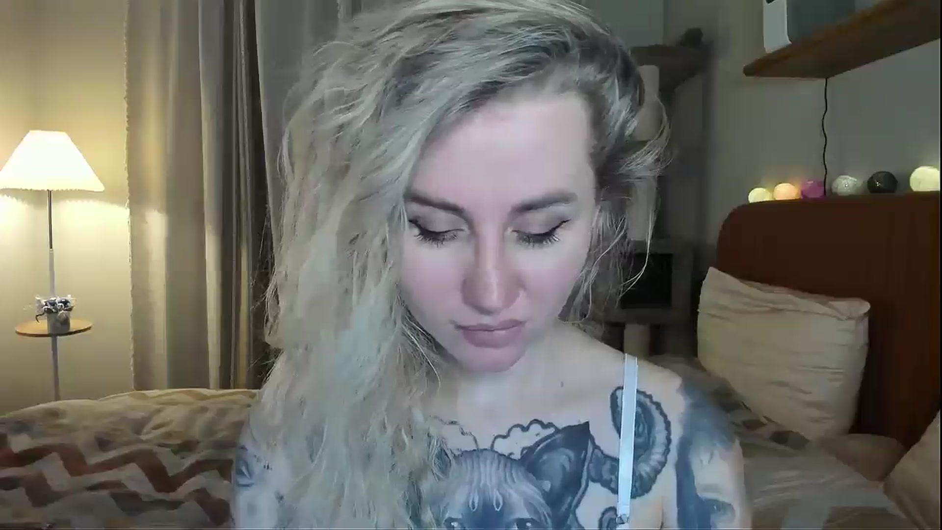 Gallery image thumbnail from Alexa_Smithhh's myfreecams stream on, 12/22/2025, 19:33 image 18 of 20