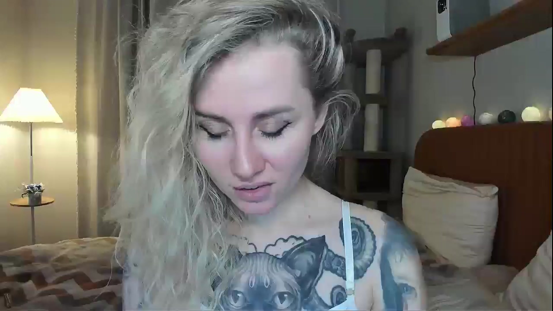 Gallery image thumbnail from Alexa_Smithhh's myfreecams stream on, 12/22/2025, 20:43 image 19 of 20