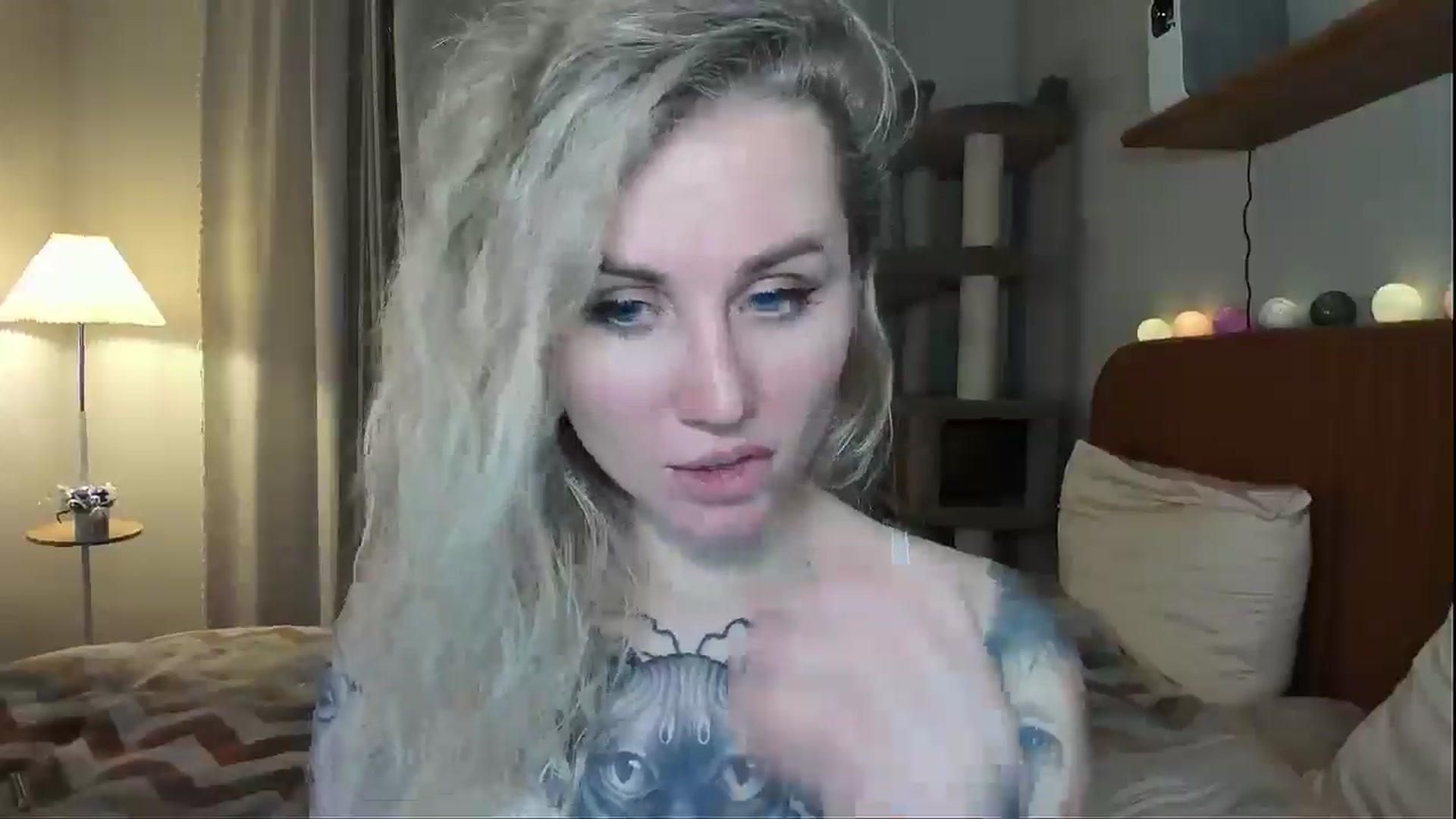 Gallery image thumbnail from Alexa_Smithhh's myfreecams stream on, 12/22/2025, 20:43 image 15 of 20