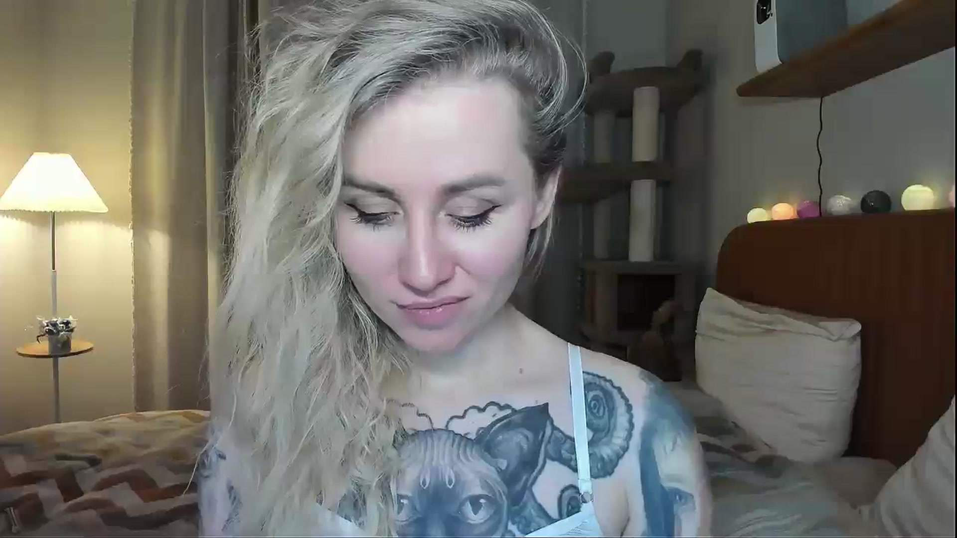 Gallery image thumbnail from Alexa_Smithhh's myfreecams stream on, 12/22/2025, 20:43 image 10 of 20
