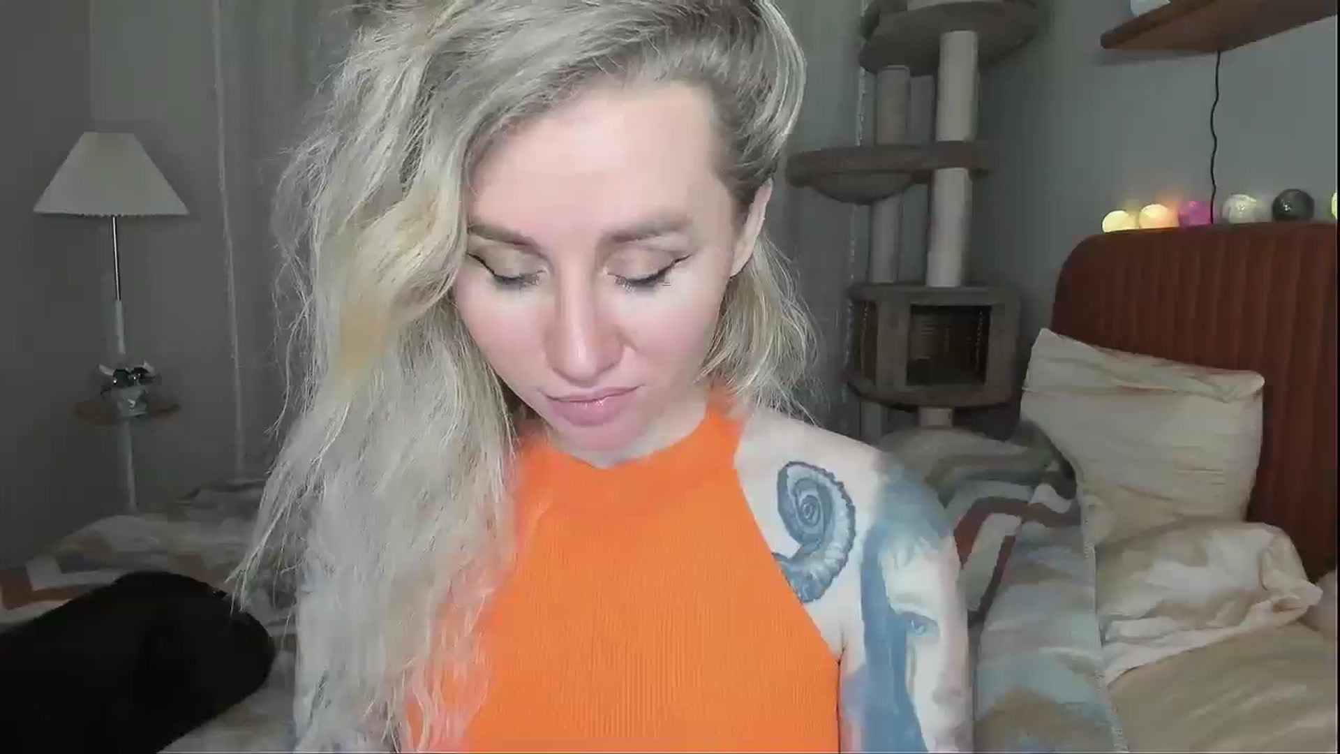 Gallery image thumbnail from Alexa_Smithhh's myfreecams stream on, 12/23/2025, 20:18 image 18 of 20