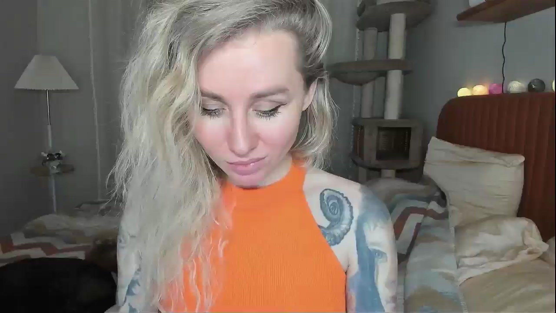 Gallery image thumbnail from Alexa_Smithhh's myfreecams stream on, 12/23/2025, 20:18 image 14 of 20
